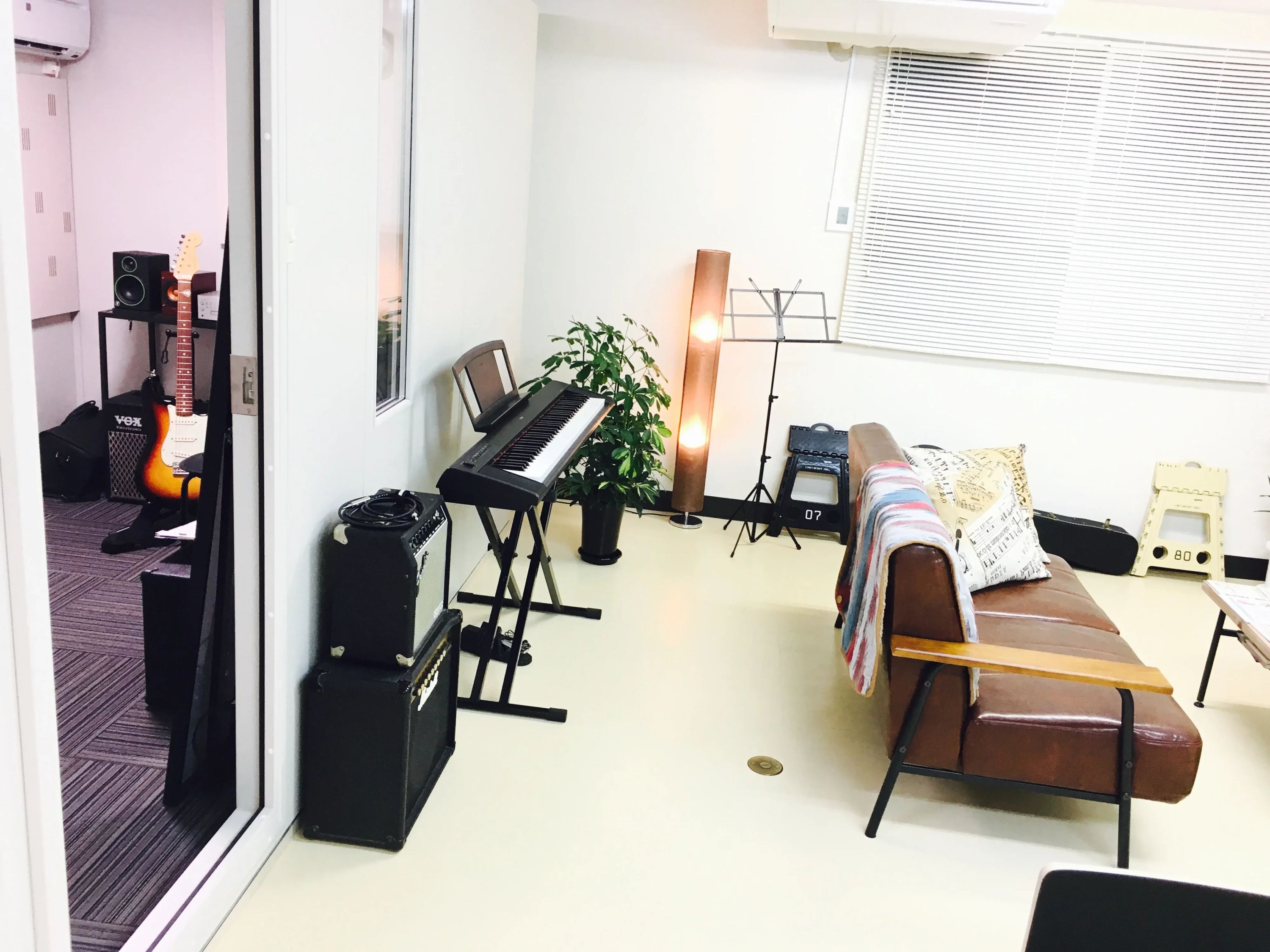 ラフラットミュージックスクール ギター 一条通教室のサムネイル画像 2