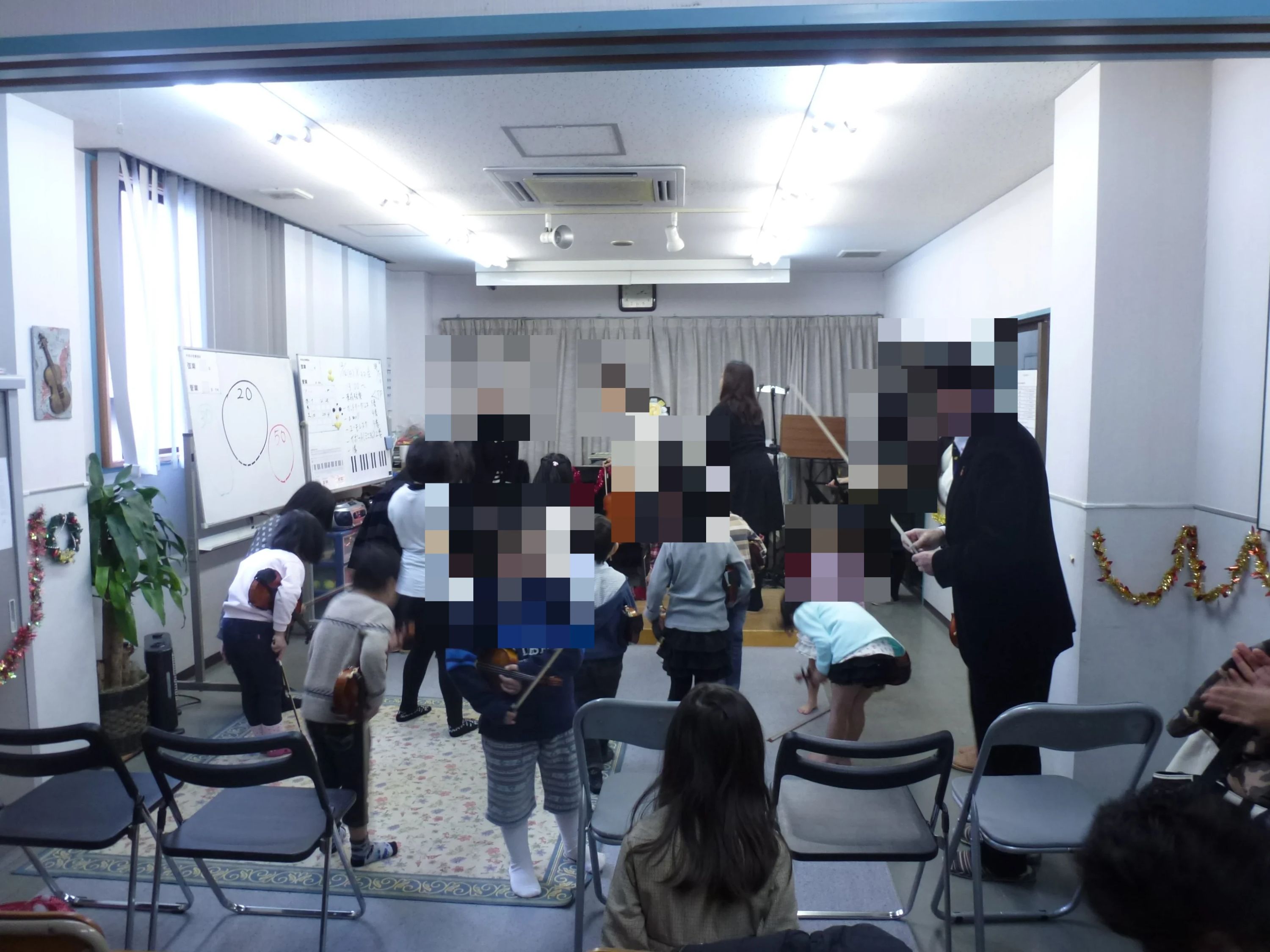 KMC音楽院 ギター 東成教室のサムネイル画像 3