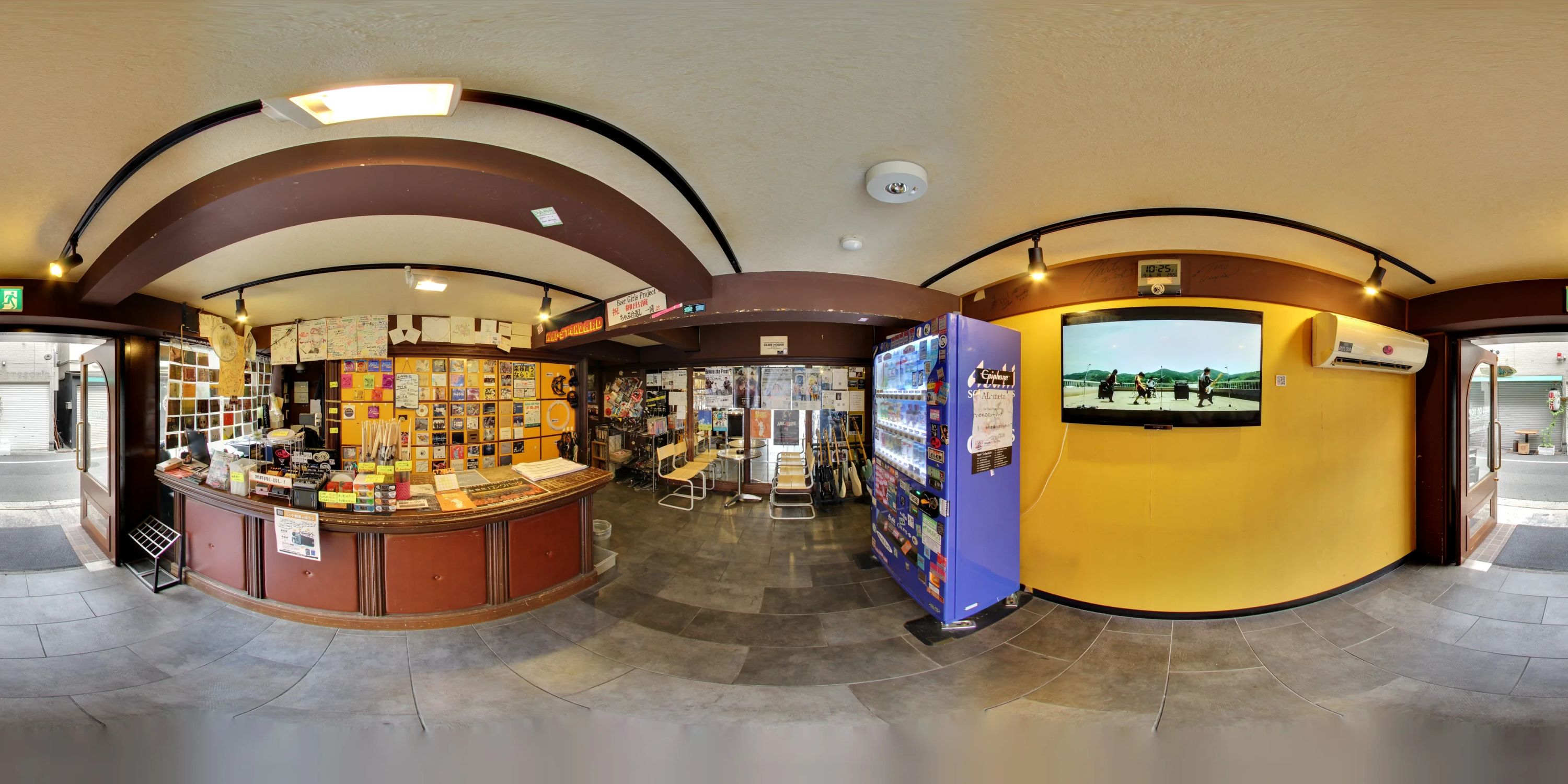 椿音楽教室 ギター BASS ON TOP 京橋店のサムネイル画像 3