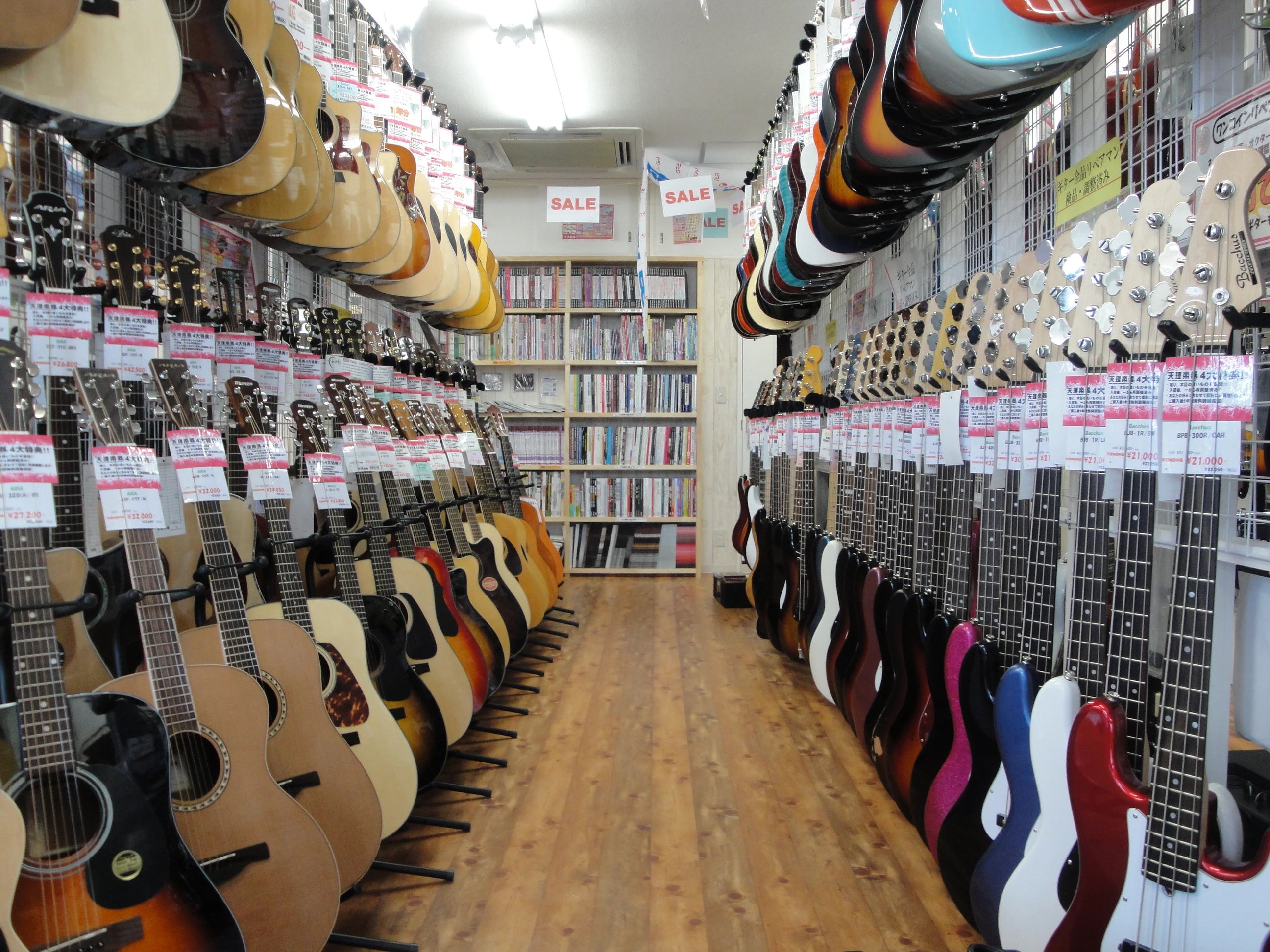 天理楽器 ヴァイオリン 京田辺店のサムネイル画像 2