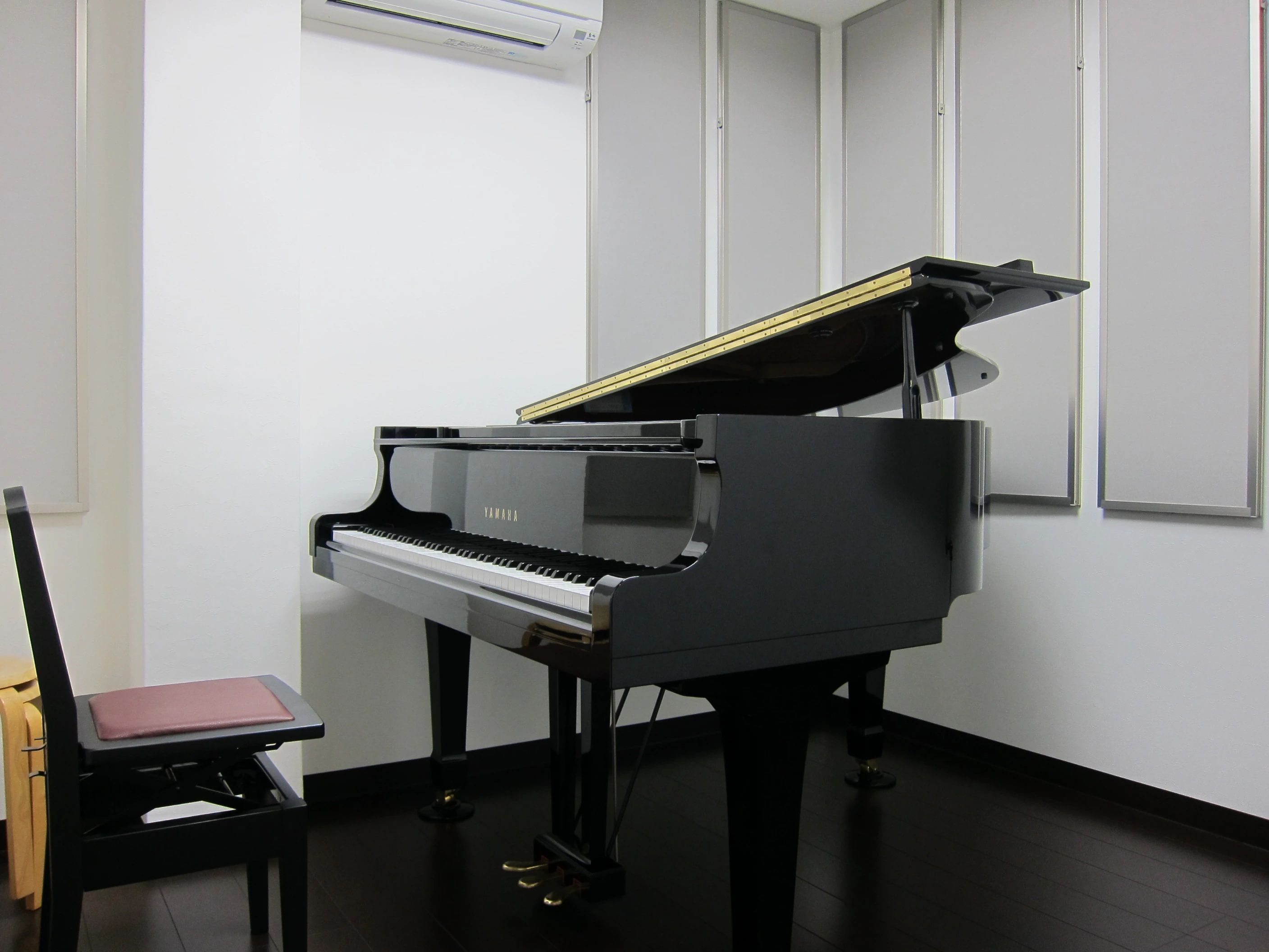 ロマン楽器 ヴァイオリン 石山センターのサムネイル画像 2