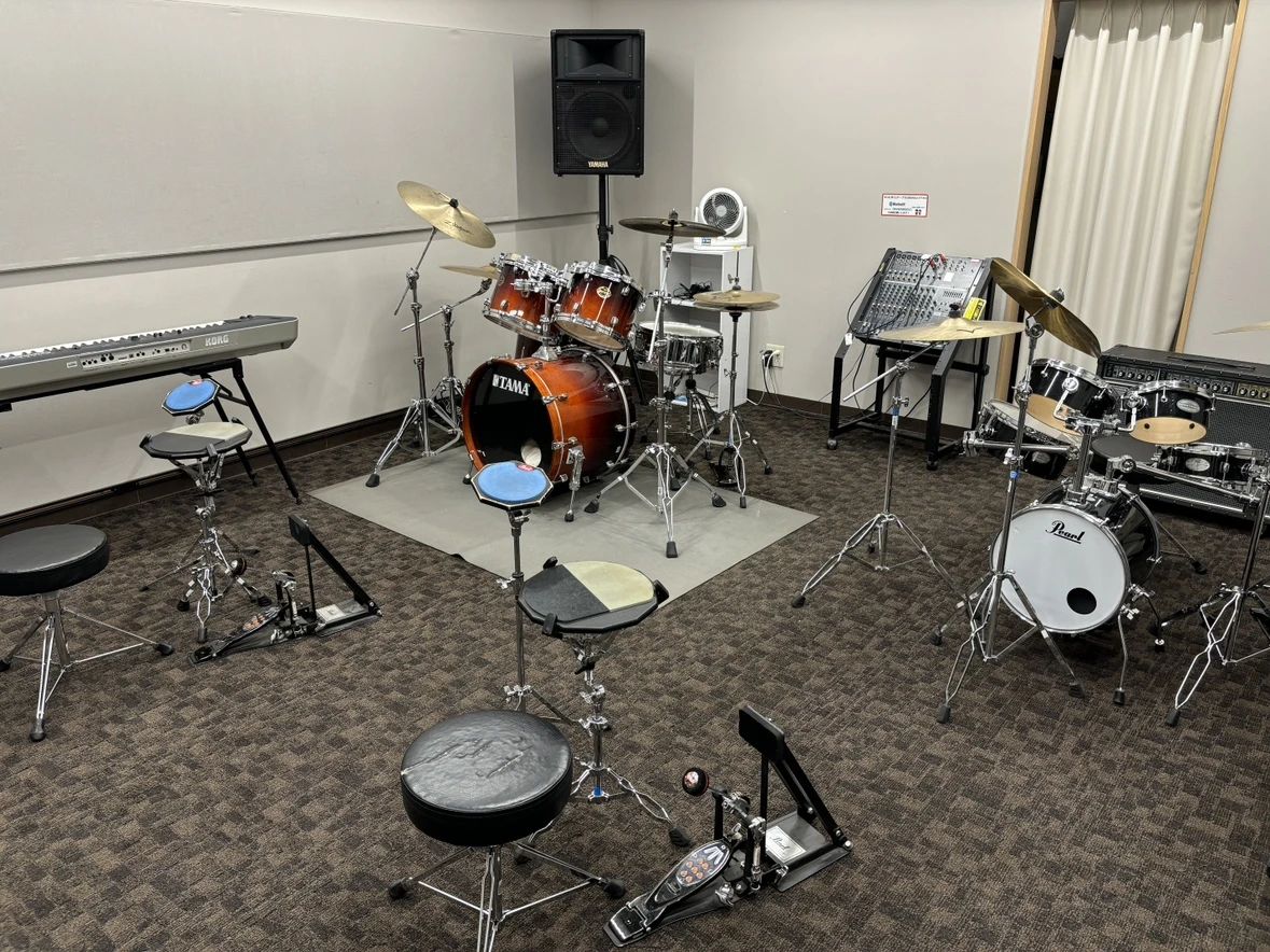 島村楽器 エレキベース イオンモールむさし村山店のメイン画像