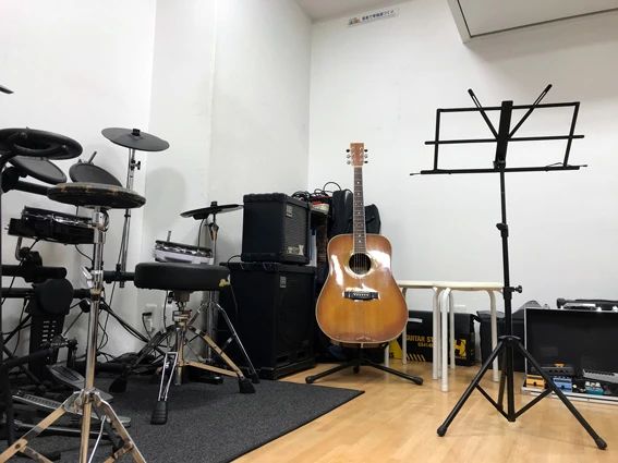 新堀ギター音楽院 ウクレレ 桜木町教室のサムネイル画像 4