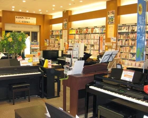 島村楽器 エレキベース プレ葉ウォーク浜北店のメイン画像