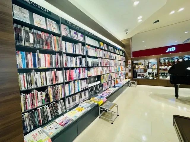 島村楽器 エレキベース イオンモール和歌山店のサムネイル画像 2