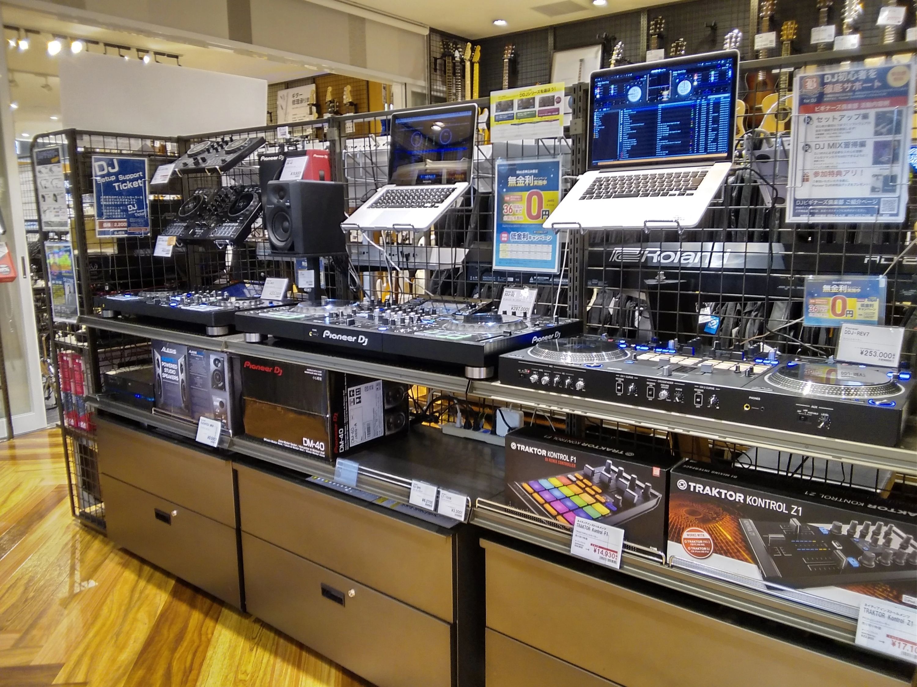 島村楽器 ウクレレ マークイズ福岡ももち店のサムネイル画像 5