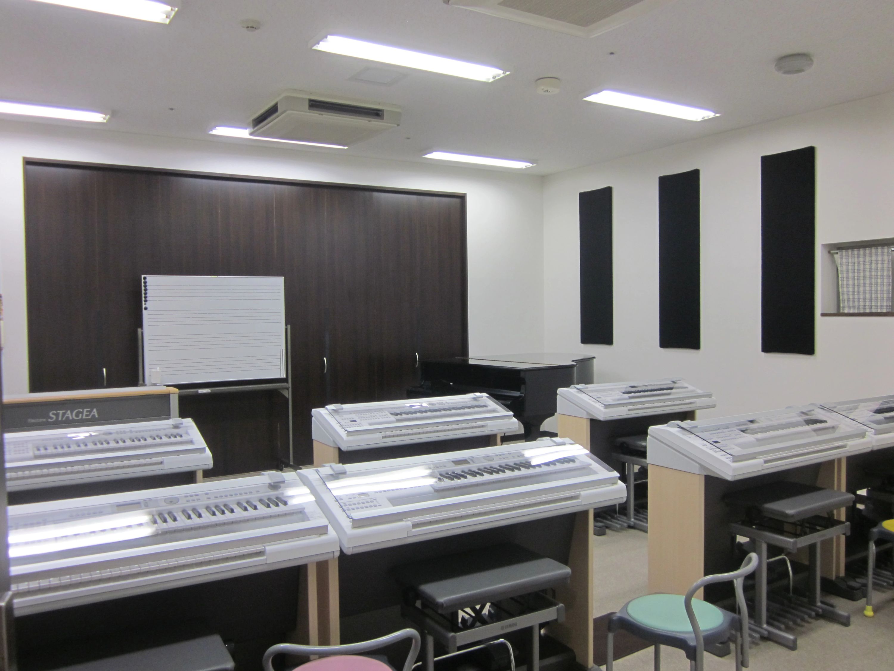 ヤマハ音楽教室 電子オルガン ユニスタイルデッキー４０１センターのサムネイル画像 5