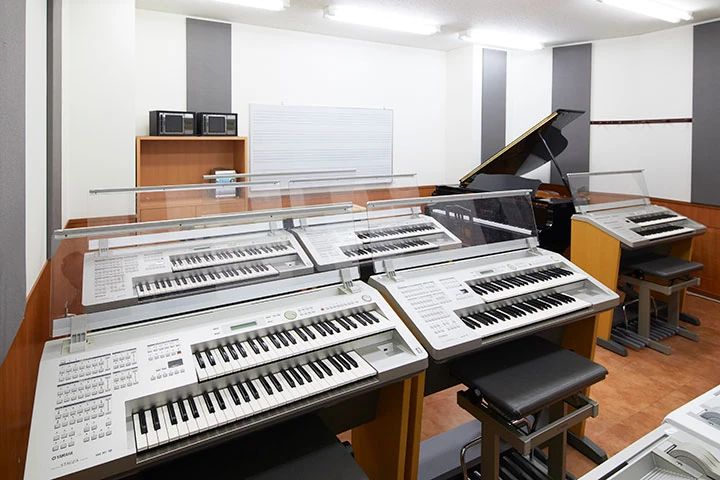ヤマハ音楽教室 電子オルガン 名古屋ウエストセンターのサムネイル画像 5