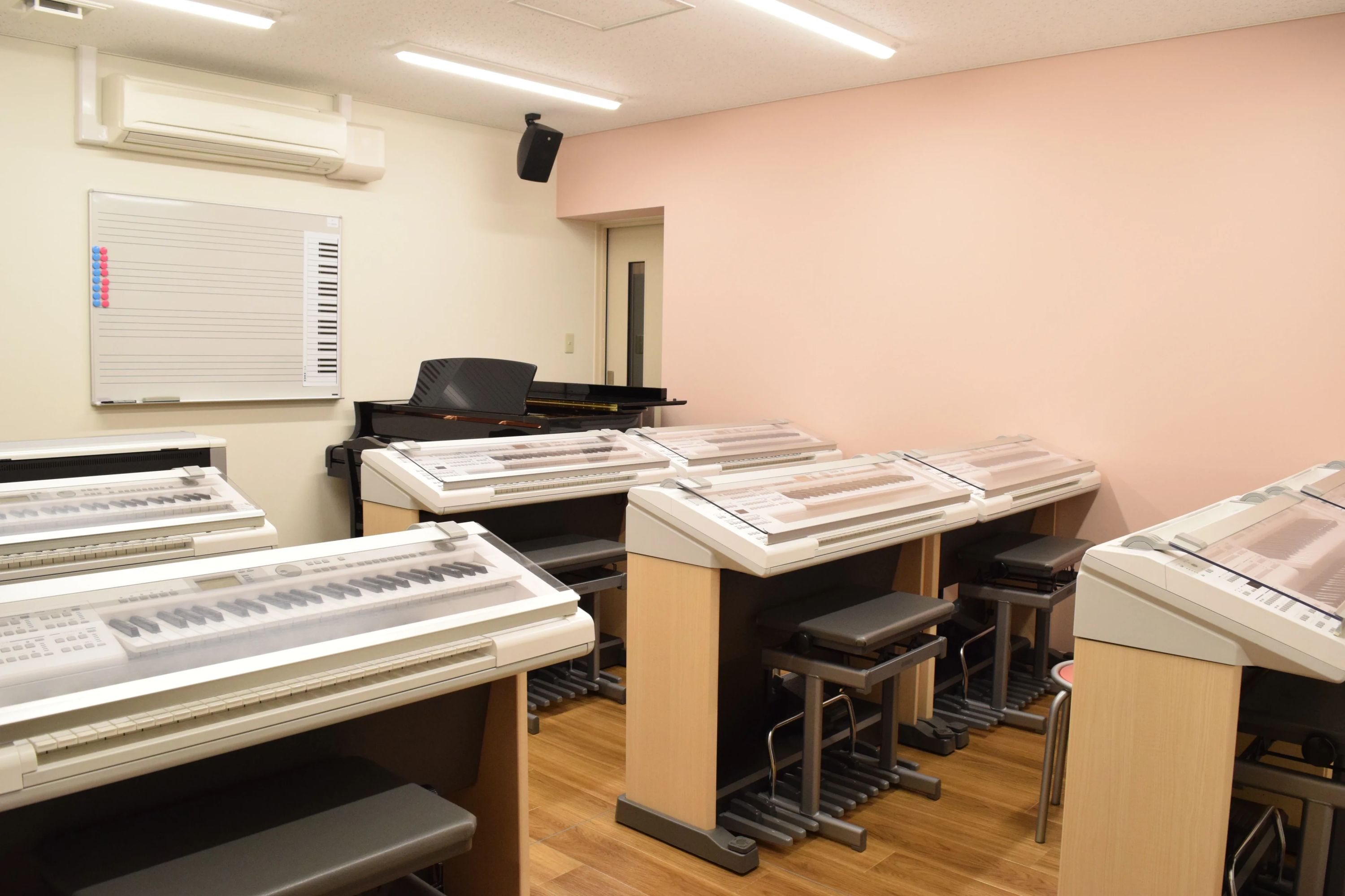 日本屋楽器 フルート ユニスタイル浅草センターのサムネイル画像 3