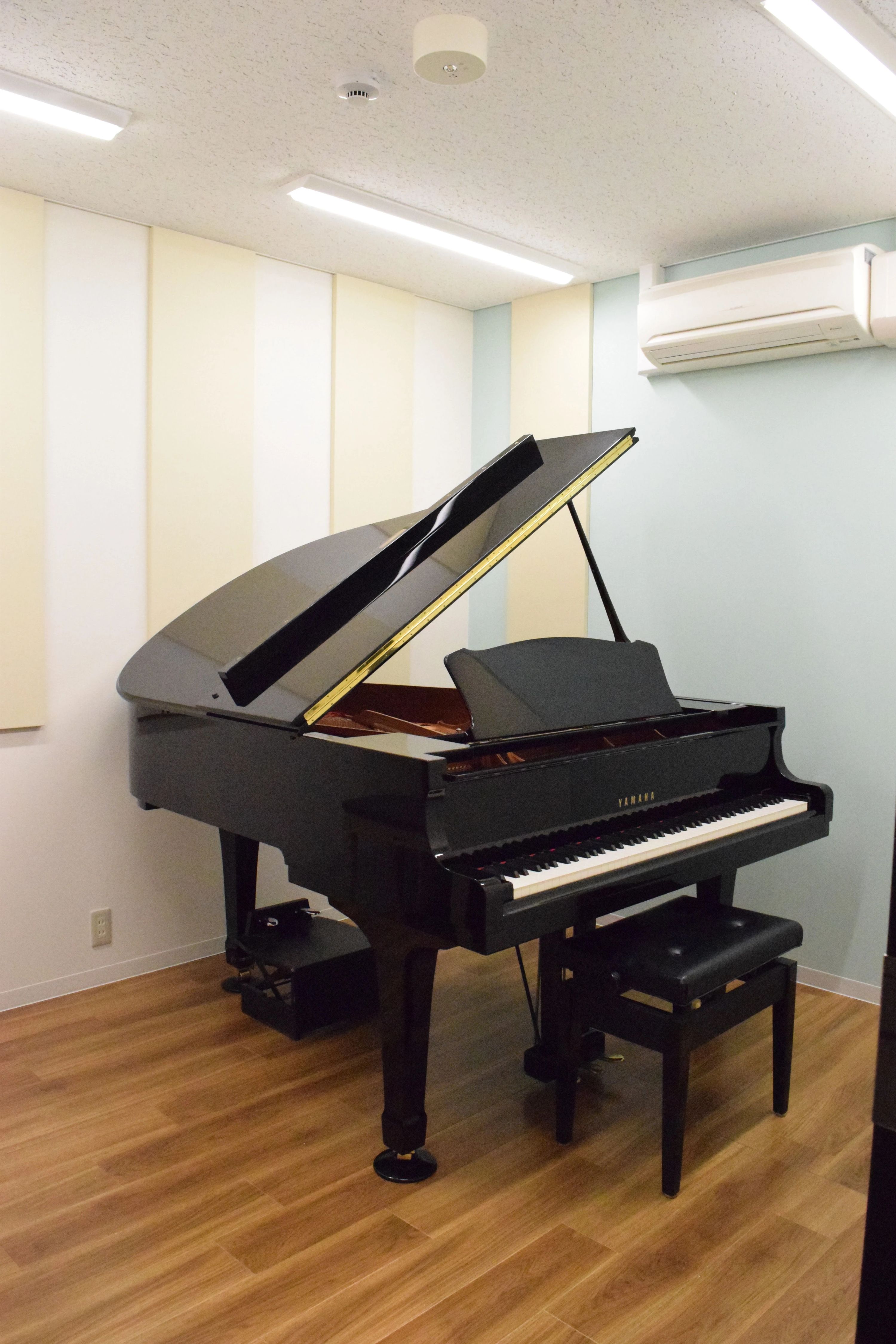 日本屋楽器 フルート ユニスタイル浅草センターのサムネイル画像 4