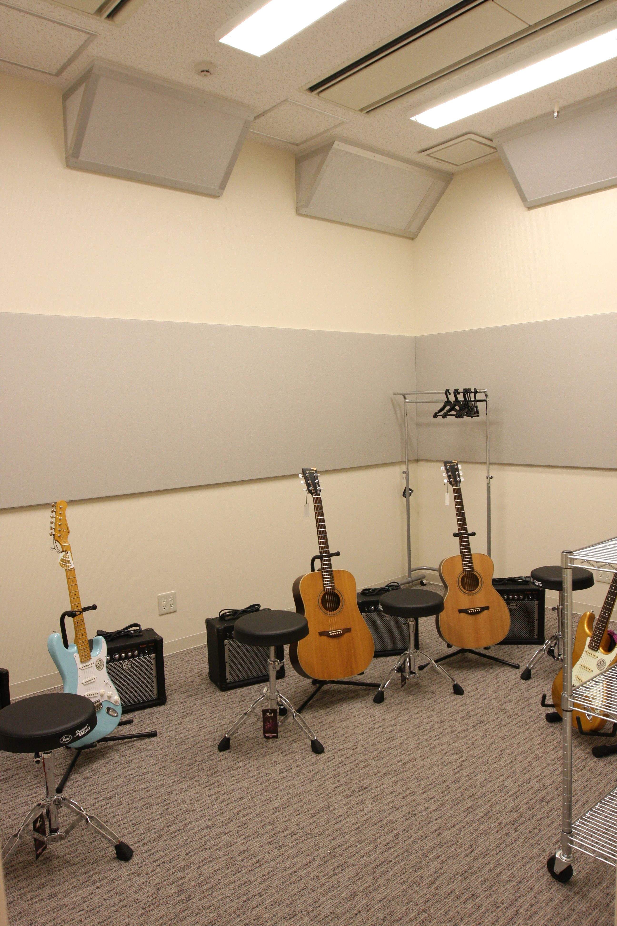 島村楽器 サクソフォーン 横浜みなとみらい店のサムネイル画像 2