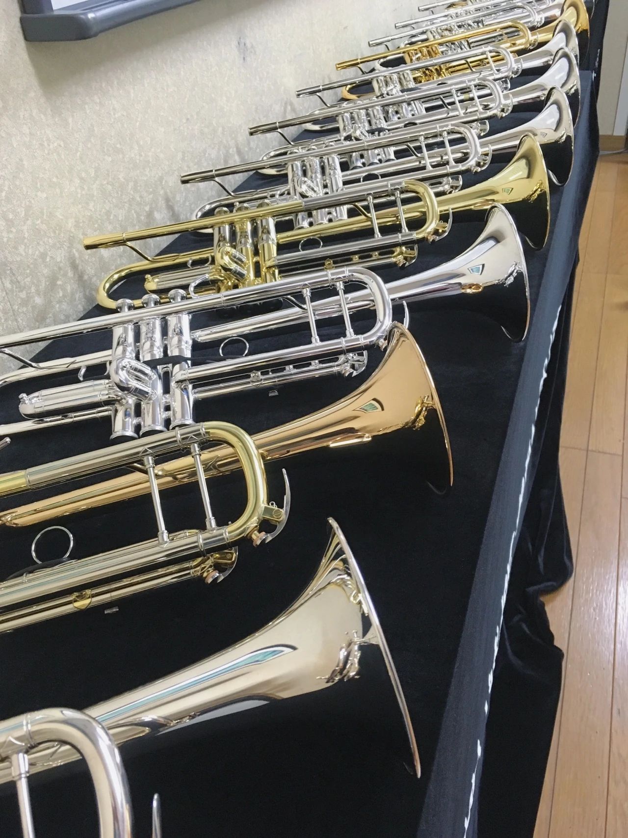 大東楽器 サクソフォーン アミューズ京橋のサムネイル画像 2