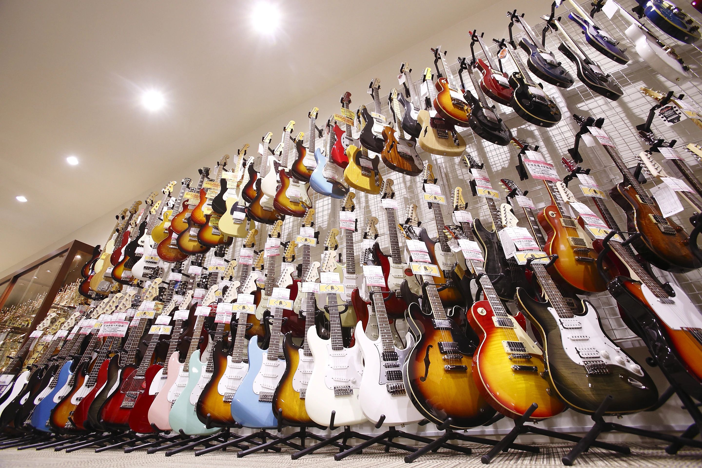 天理楽器 サクソフォーン イオンモール 大和郡山店のサムネイル画像 4