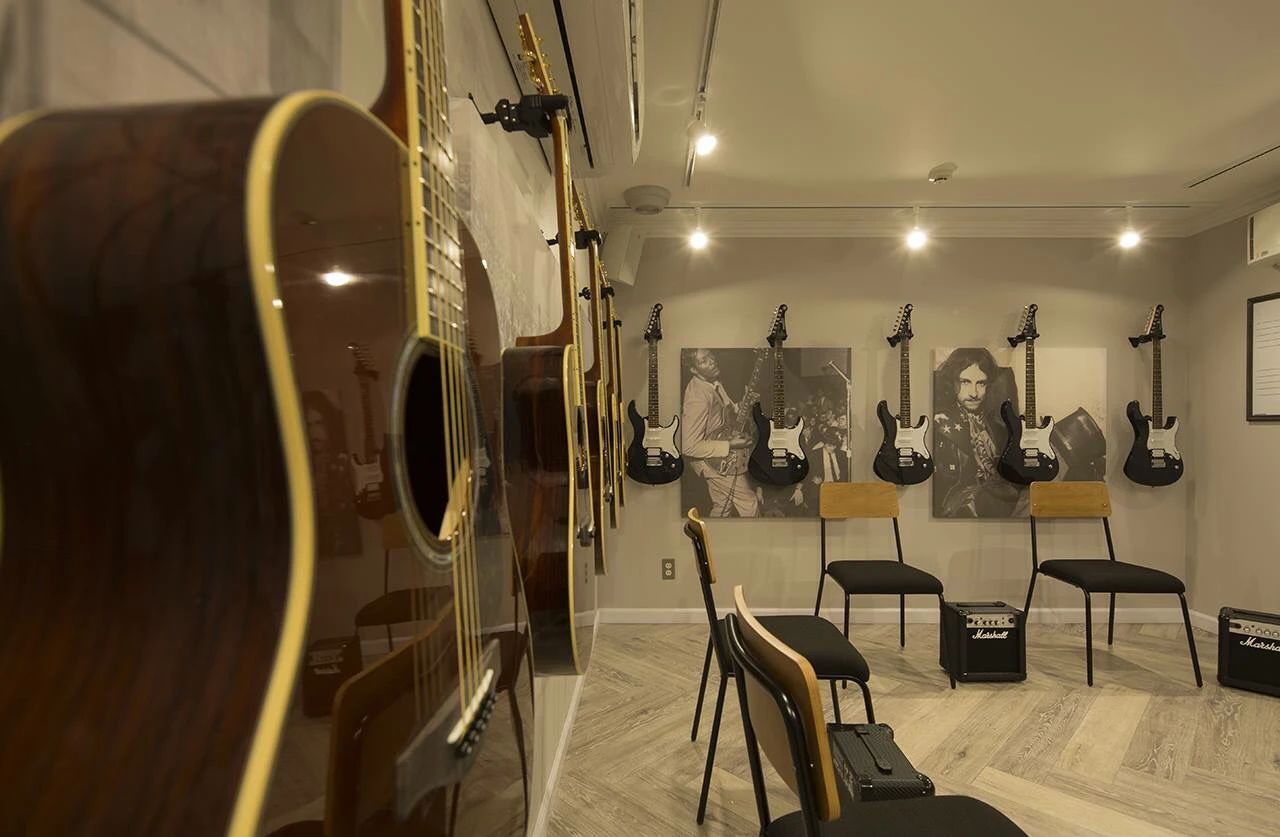 ブリックスミュージックサロン ドラム 神田須田町教室のメイン画像