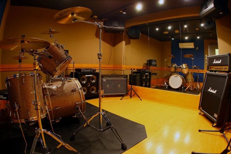 セレクトーン ドラム Y.Y Music STUDIO 上尾店のサムネイル画像 2