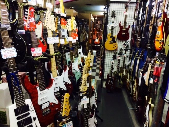 モチヅキ楽器 ドラム 巴町本店センターのサムネイル画像 3