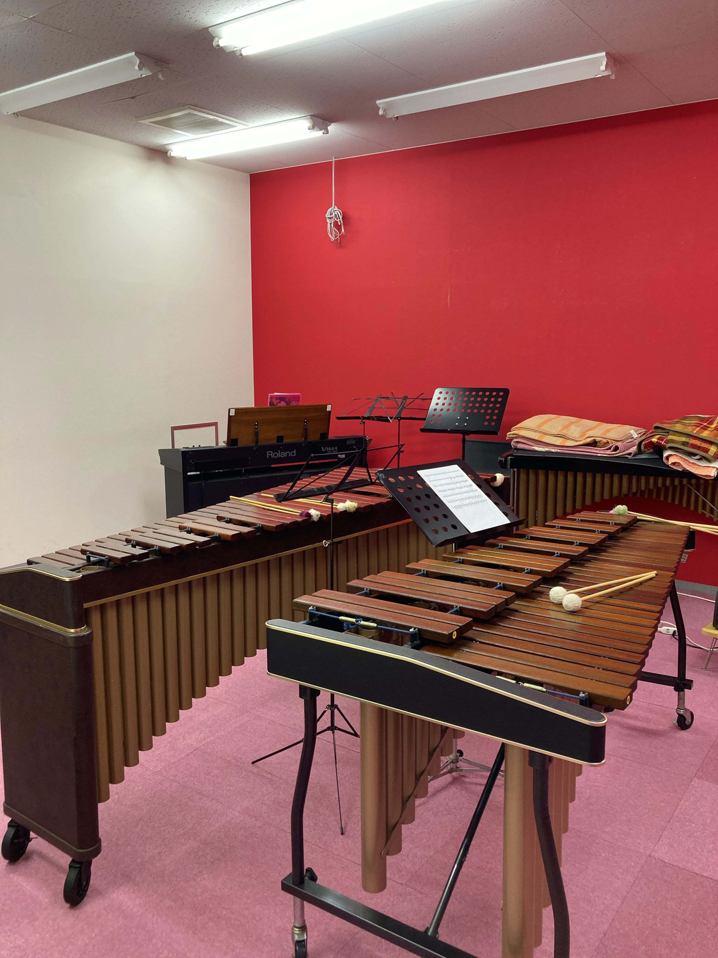 新日本ミュージック ドラム イオン和泉府中店１階教室のメイン画像