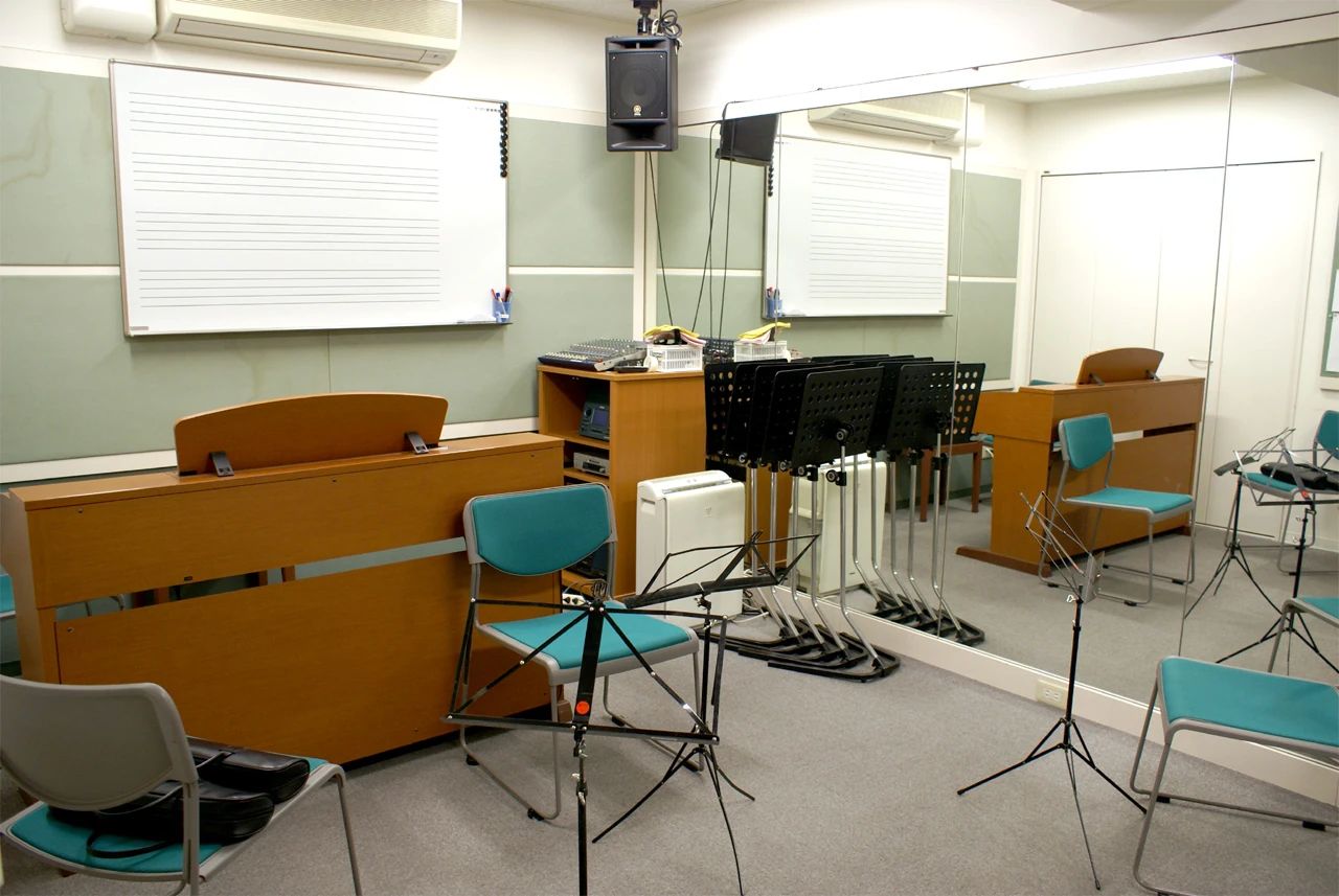 ミュージックサロン馬車道 ソルフェージュ 尾上町教室のサムネイル画像 3