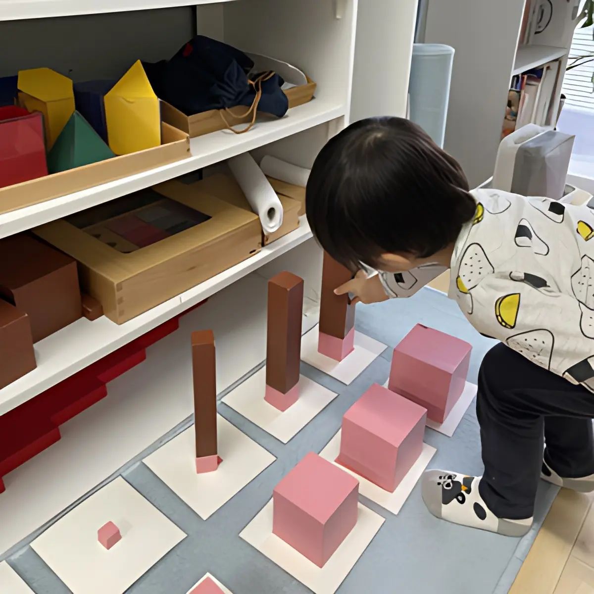 豊中モンテッソーリ研究所 幼児教室 蛍池中町教室のサムネイル画像 3