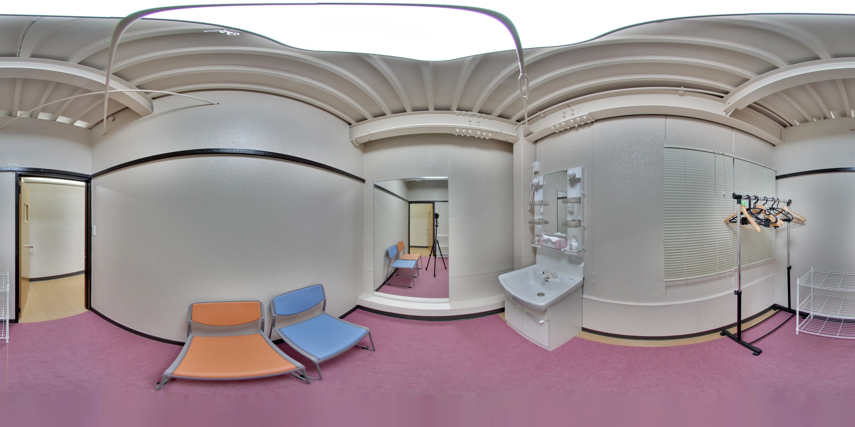 ベビーリトミック　くじらぐも クラシカルスタジオカルーソのサムネイル画像 2