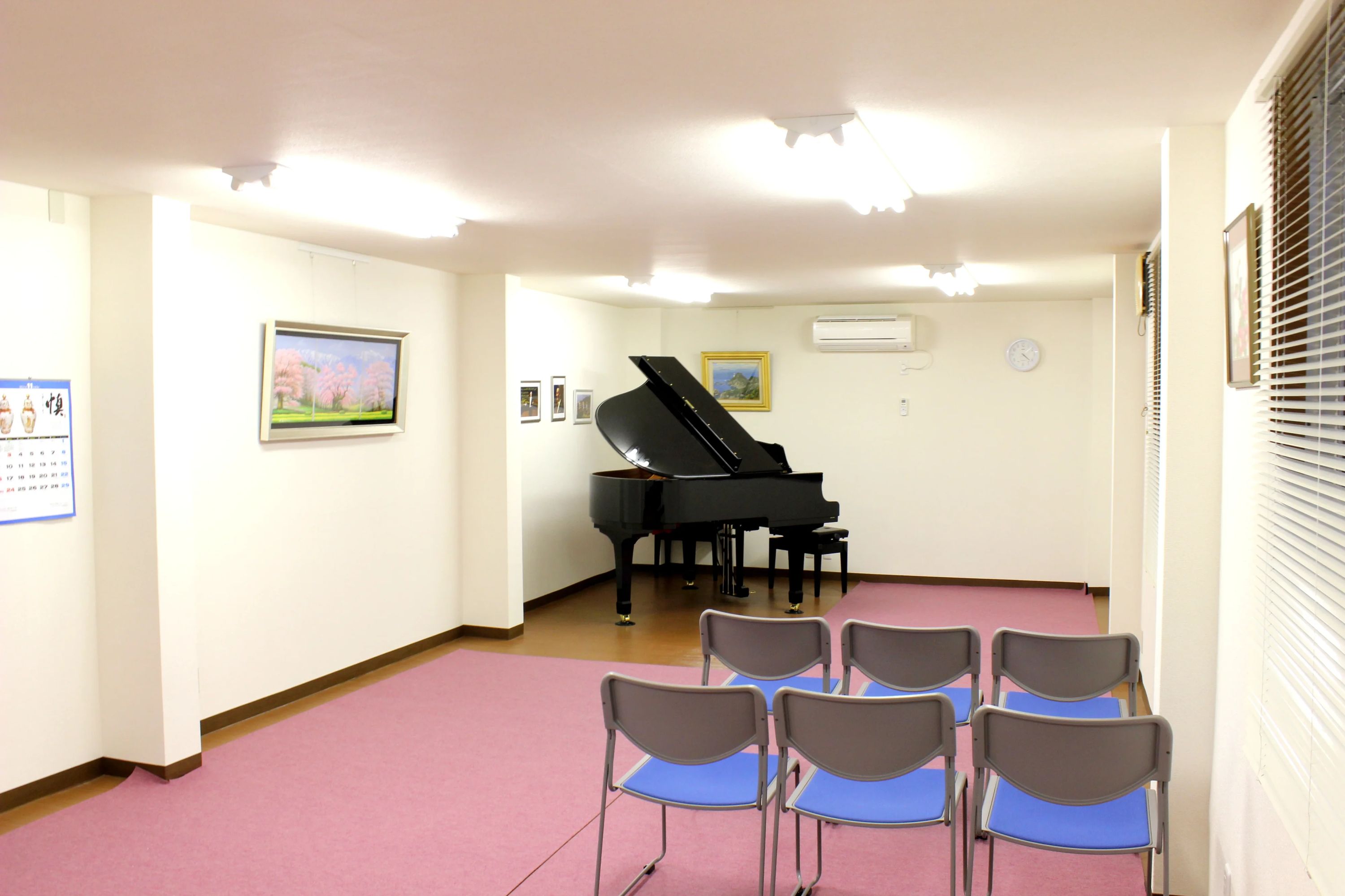 ベビーリトミック　くじらぐも クラシカルスタジオカルーソのサムネイル画像 4