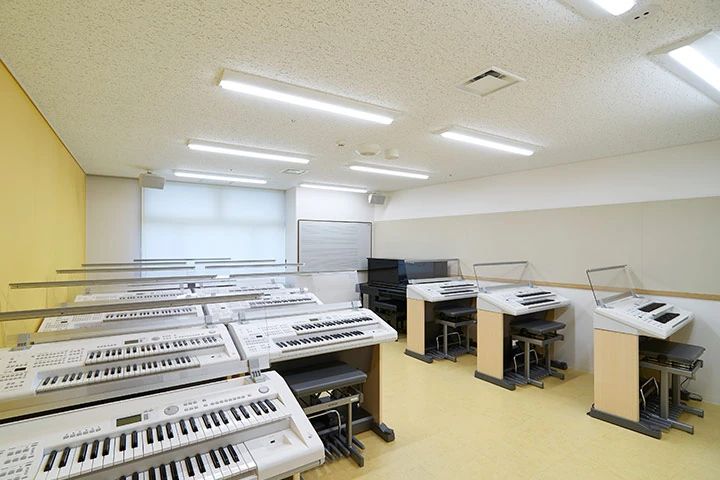 ヤマハ音楽教室 リトミック 千里中央センターのサムネイル画像 4