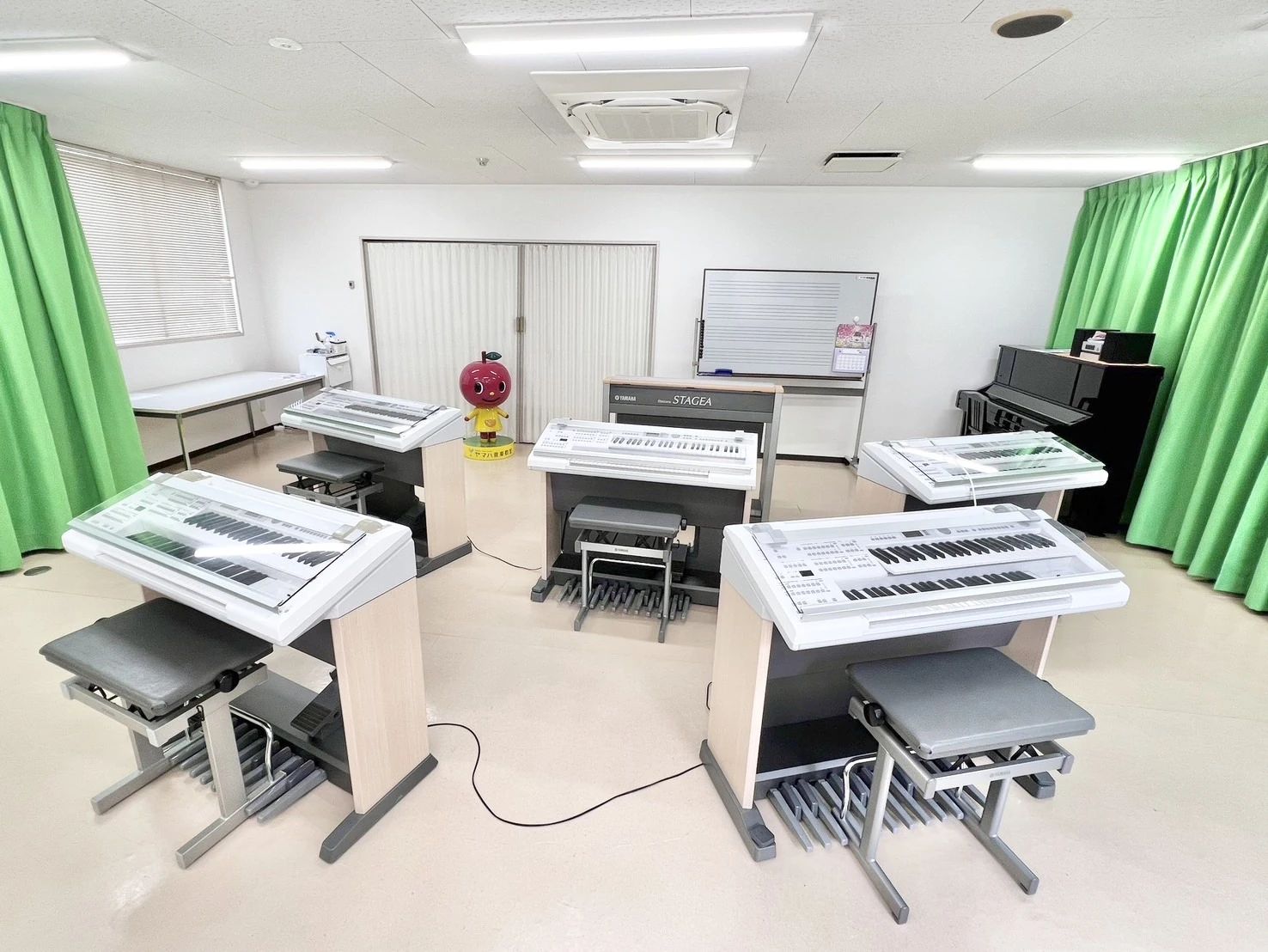 ヤマハ音楽教室 リトミック ハローミュージックフレスタ矢野東教室のサムネイル画像 3