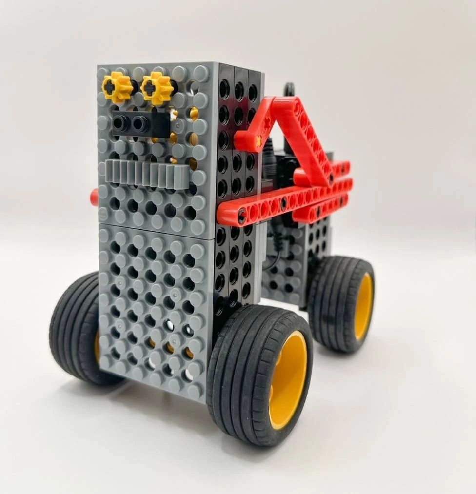 ヒューマンアカデミージュニア ロボット・プログラミング教室 鳴尾 栄光学院のメイン画像