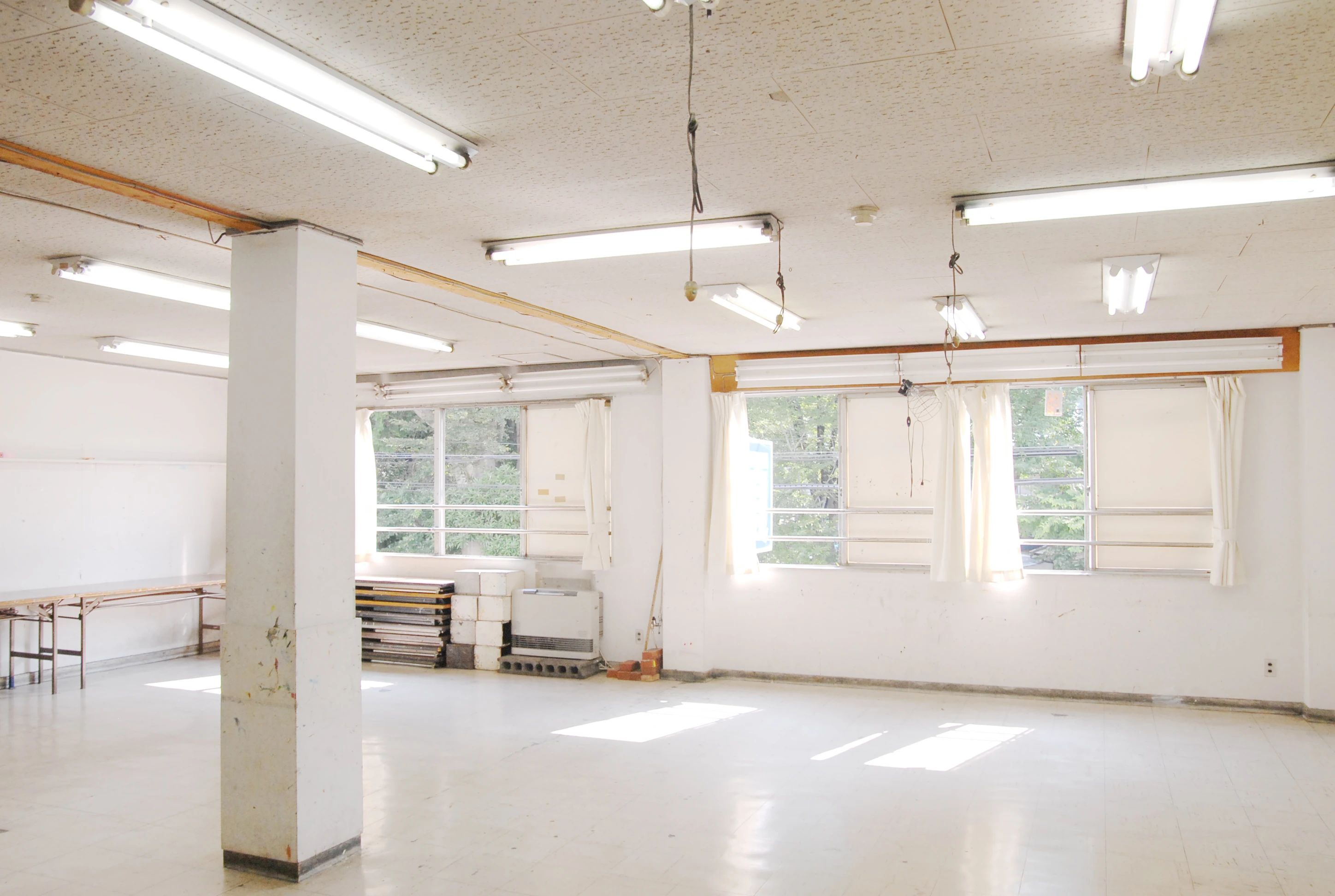 彩光舎 美術（絵画・造形・工作） 岸町教室のサムネイル画像 3