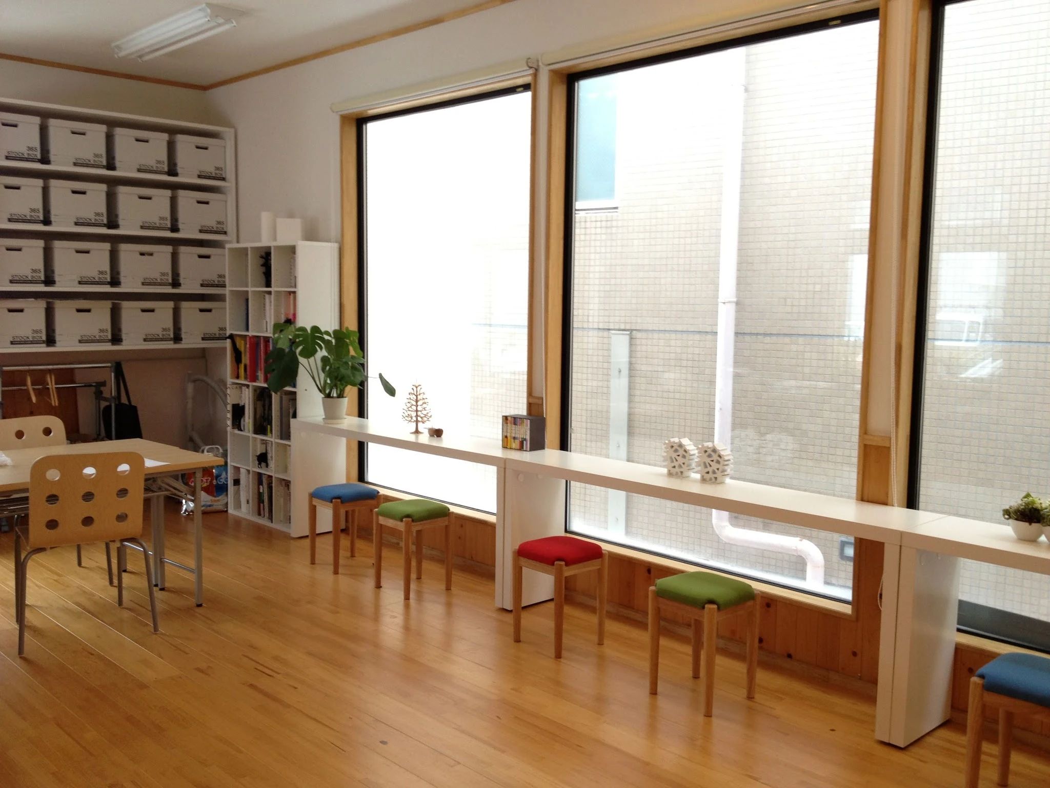 りんごの森 美術（絵画・造形・工作） 鶴賀問御所町教室のメイン画像