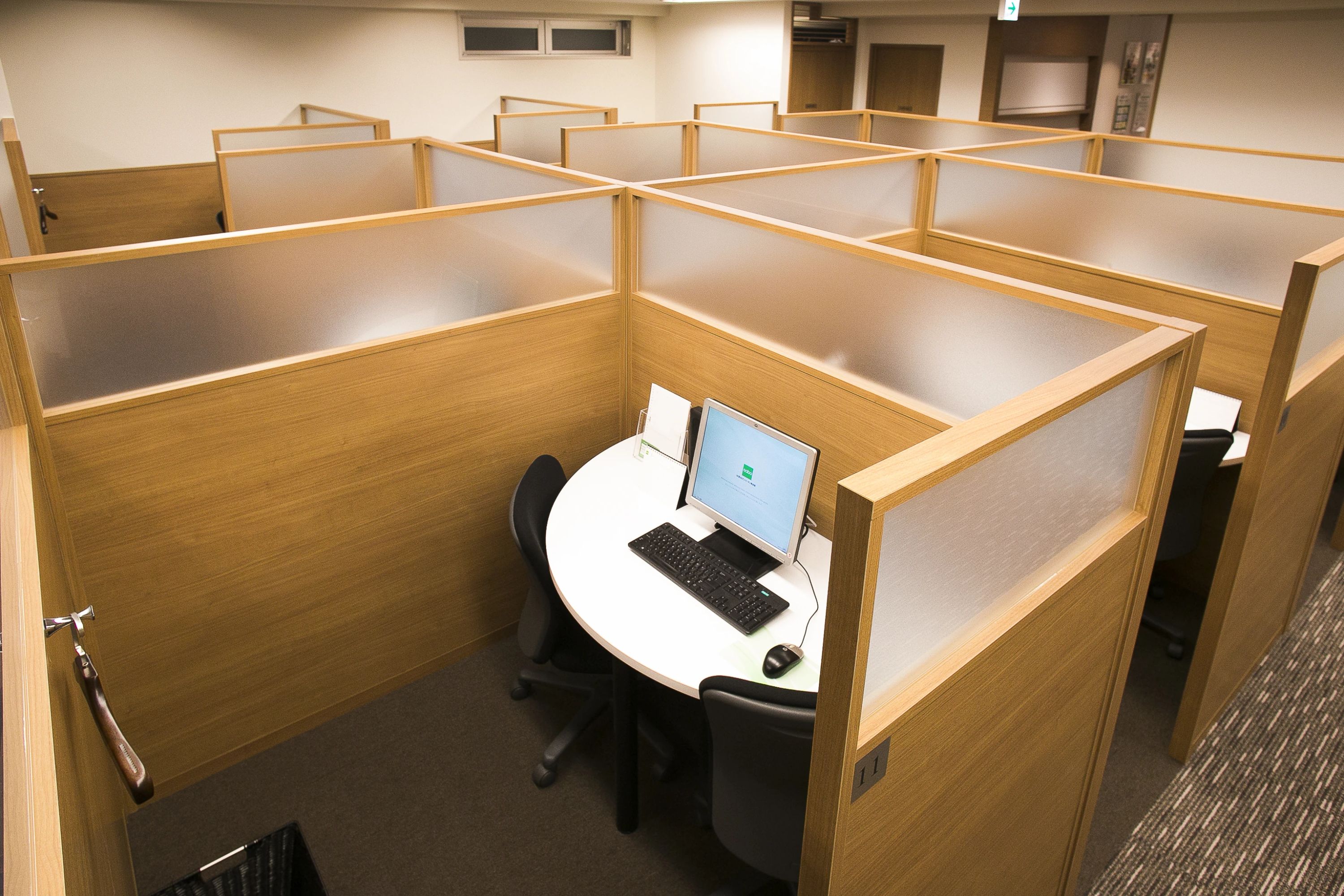 Gabaマンツーマン英会話 立川ラーニングスタジオのサムネイル画像 4