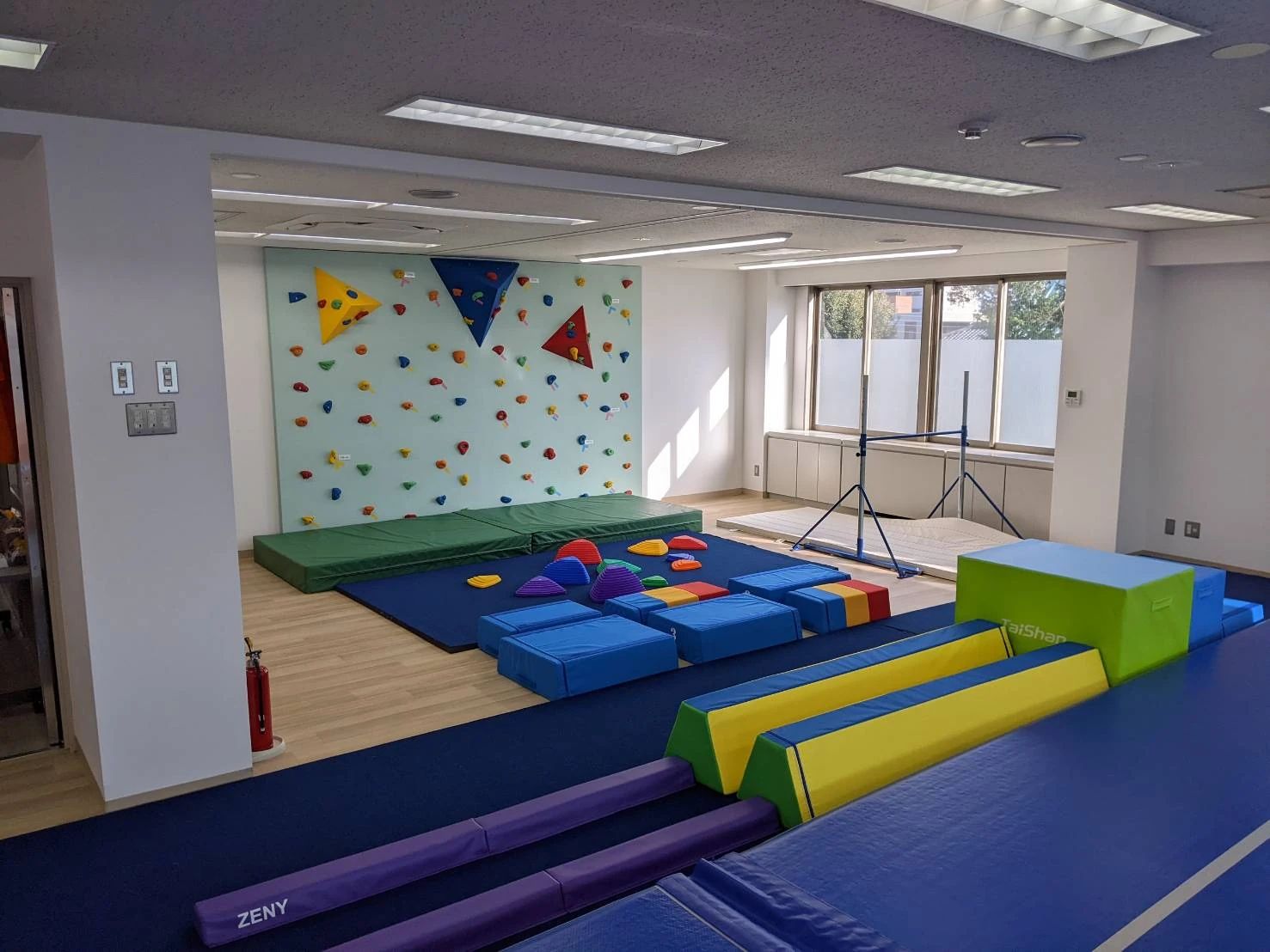 花まるスポーツクラブ 体操 川口教室のサムネイル画像 4