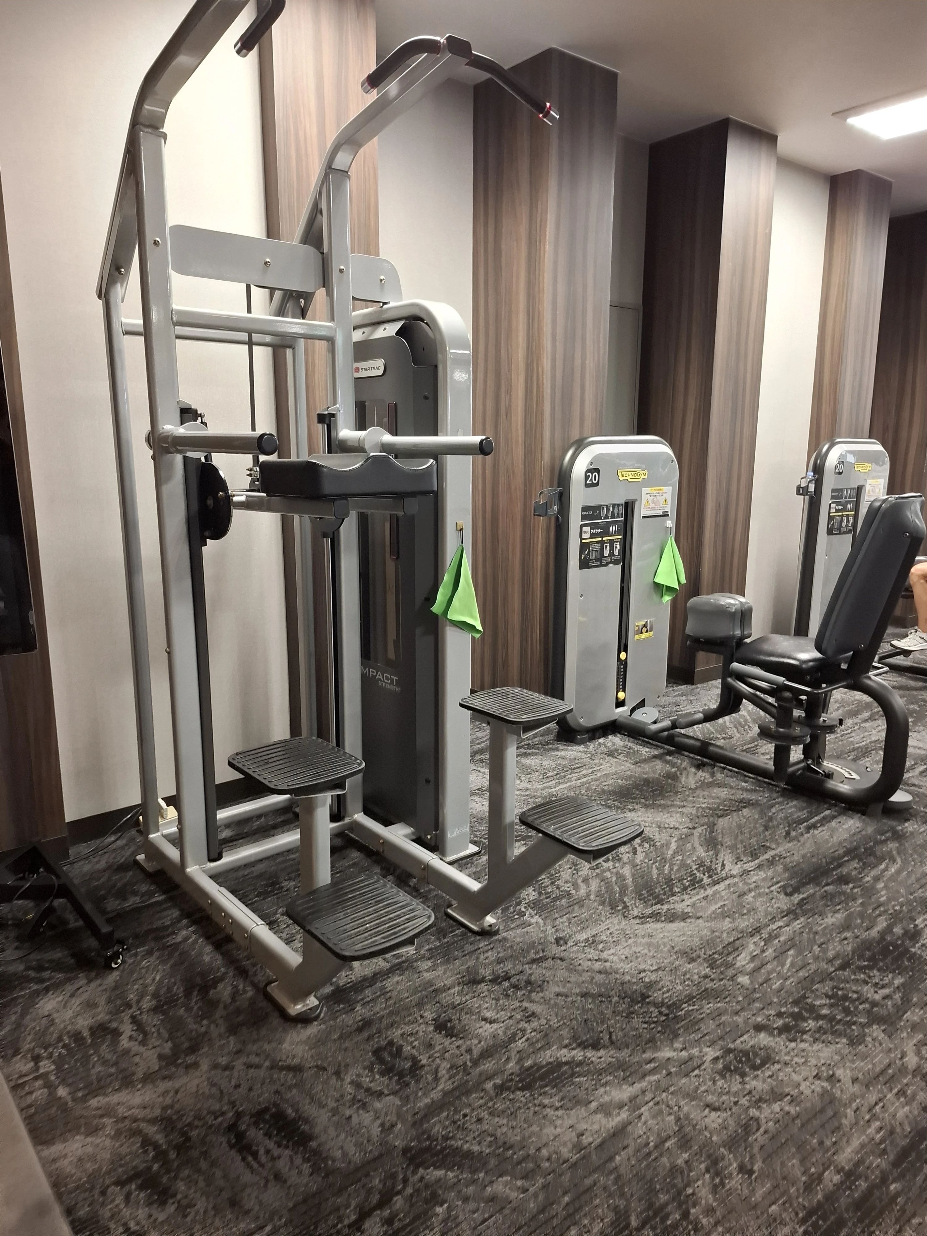 メガロス ミライク 三鷹のサムネイル画像 4