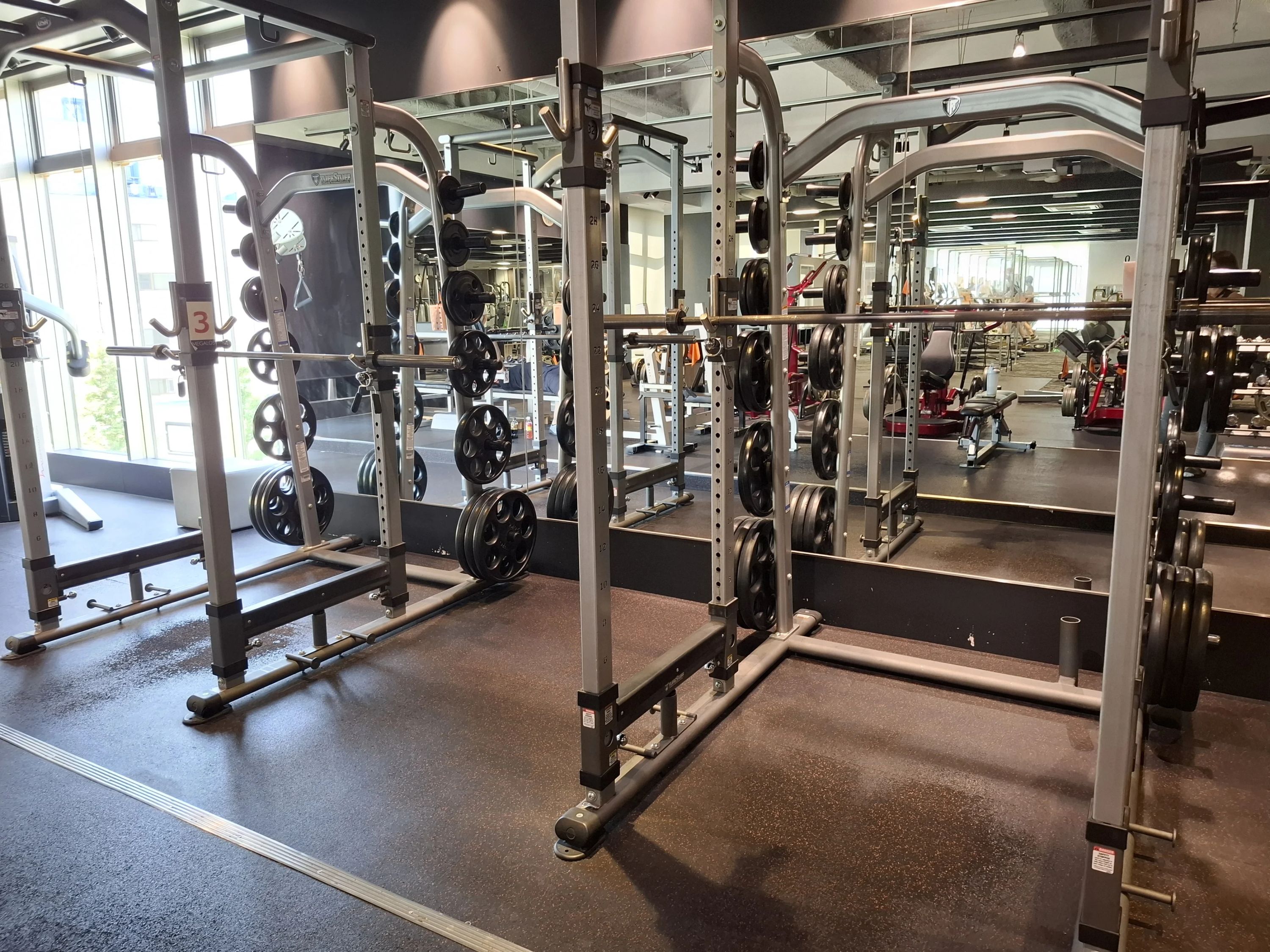 メガロス ミライク 三鷹のメイン画像