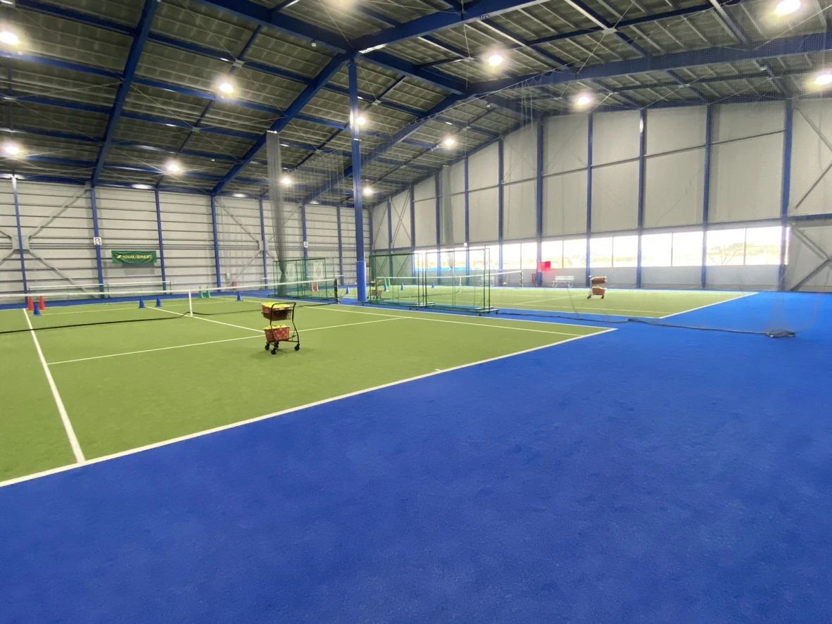 テニスラウンジ テニスラウンジ香椎照葉校のサムネイル画像 2