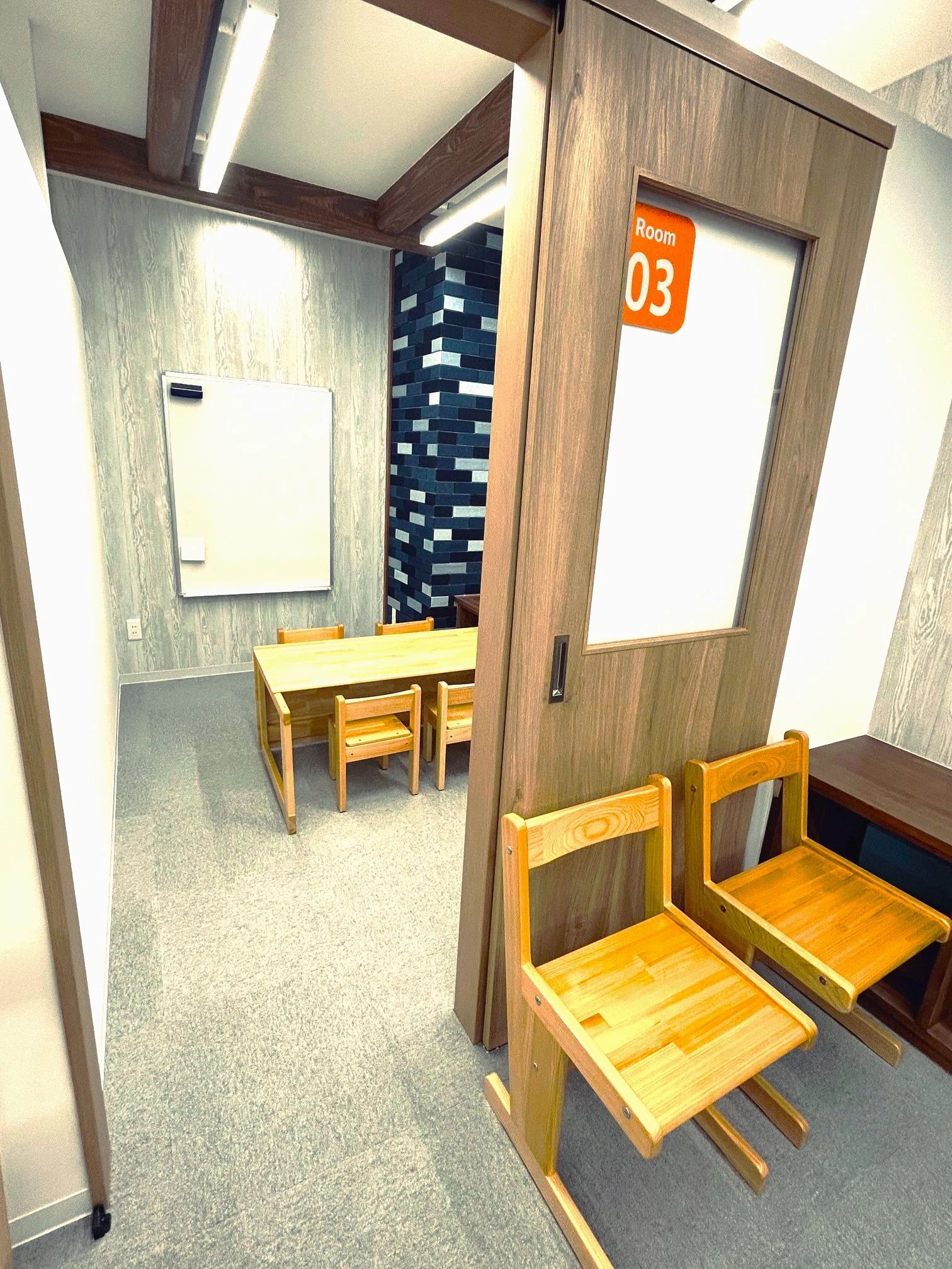 グローバルLIVE英会話 やる気スイッチグループ チャイルド・アイズ長町校のサムネイル画像 2