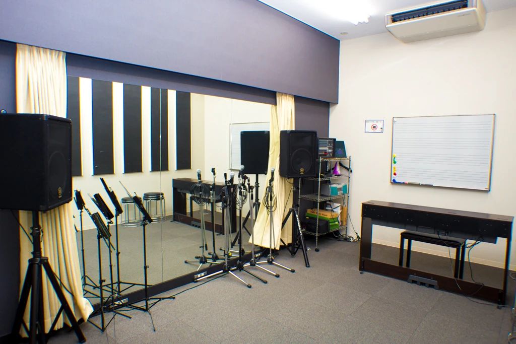 新響楽器　小学生ギター教室 ミューズ尼崎のサムネイル画像 4