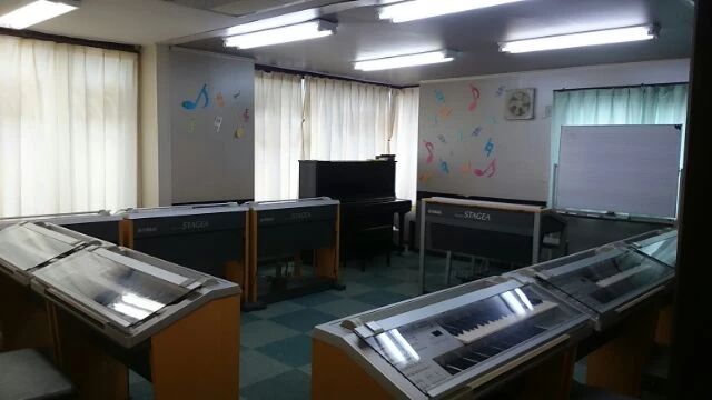 タンザワミュージックスクール フルート 伊東センターのサムネイル画像 3