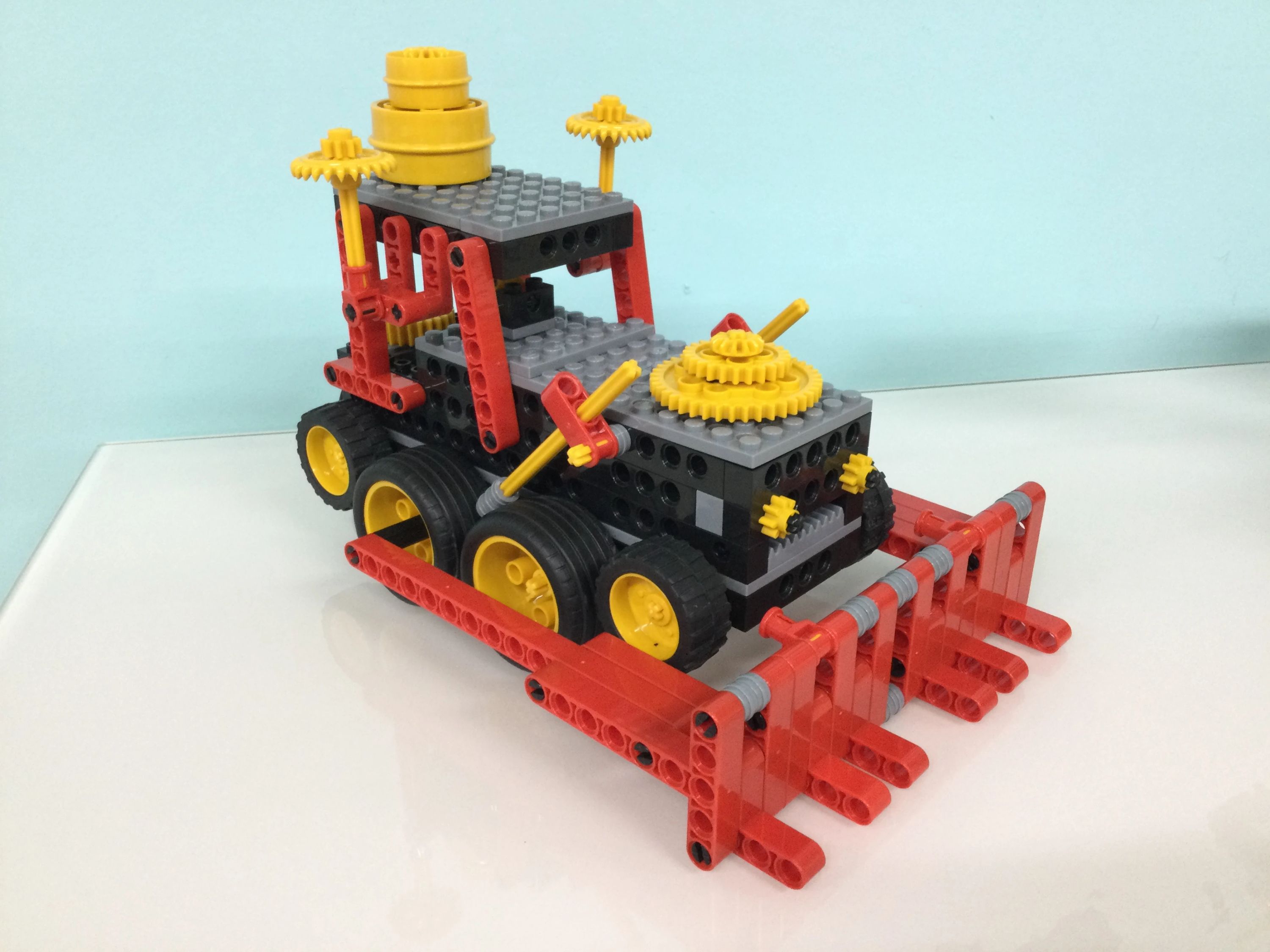 デジタネ プログラミング教室 福井校（学び舎Explorer）のサムネイル画像 2