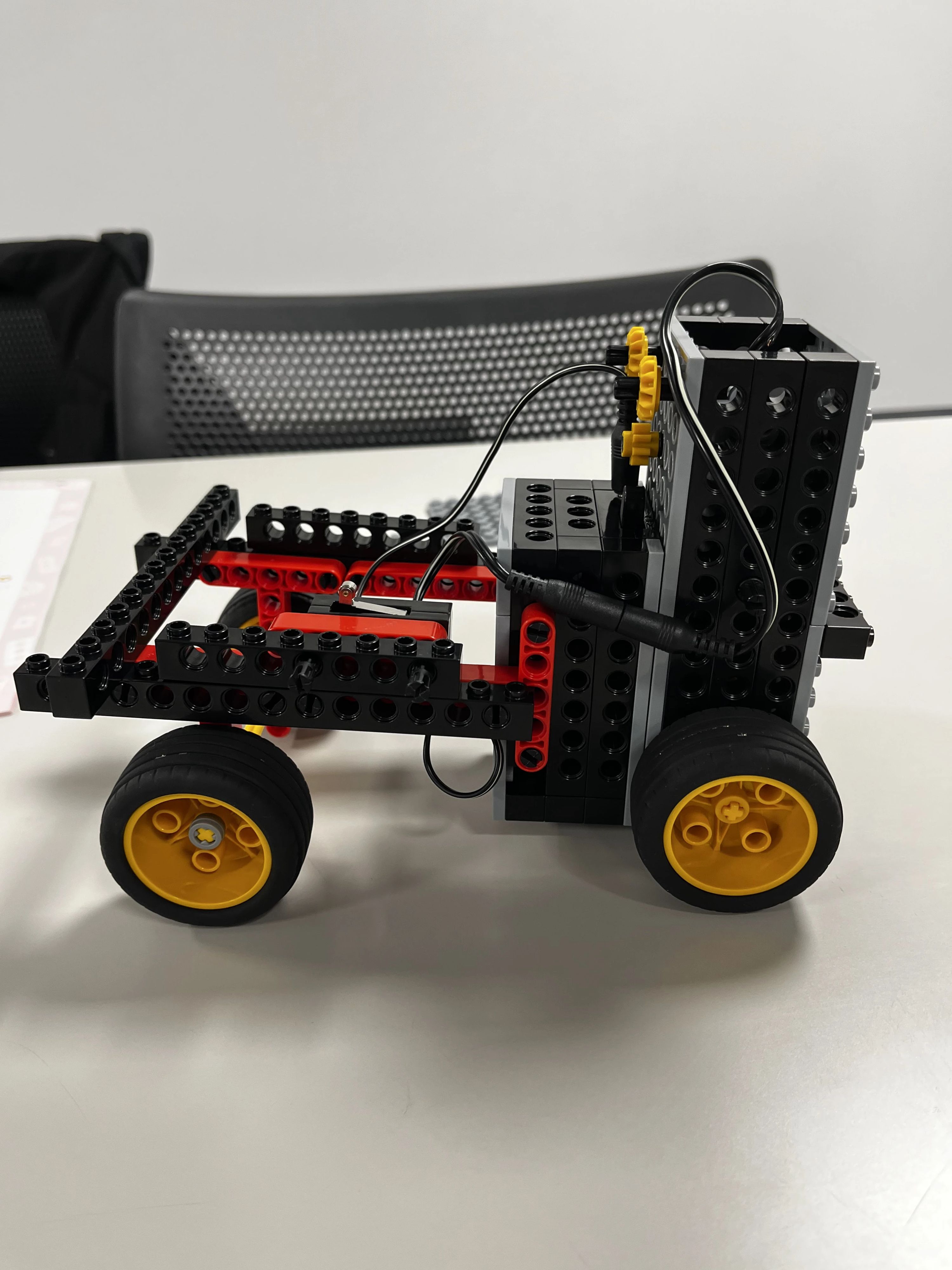 ヒューマンアカデミージュニアロボット教室 高浜教室のサムネイル画像 4