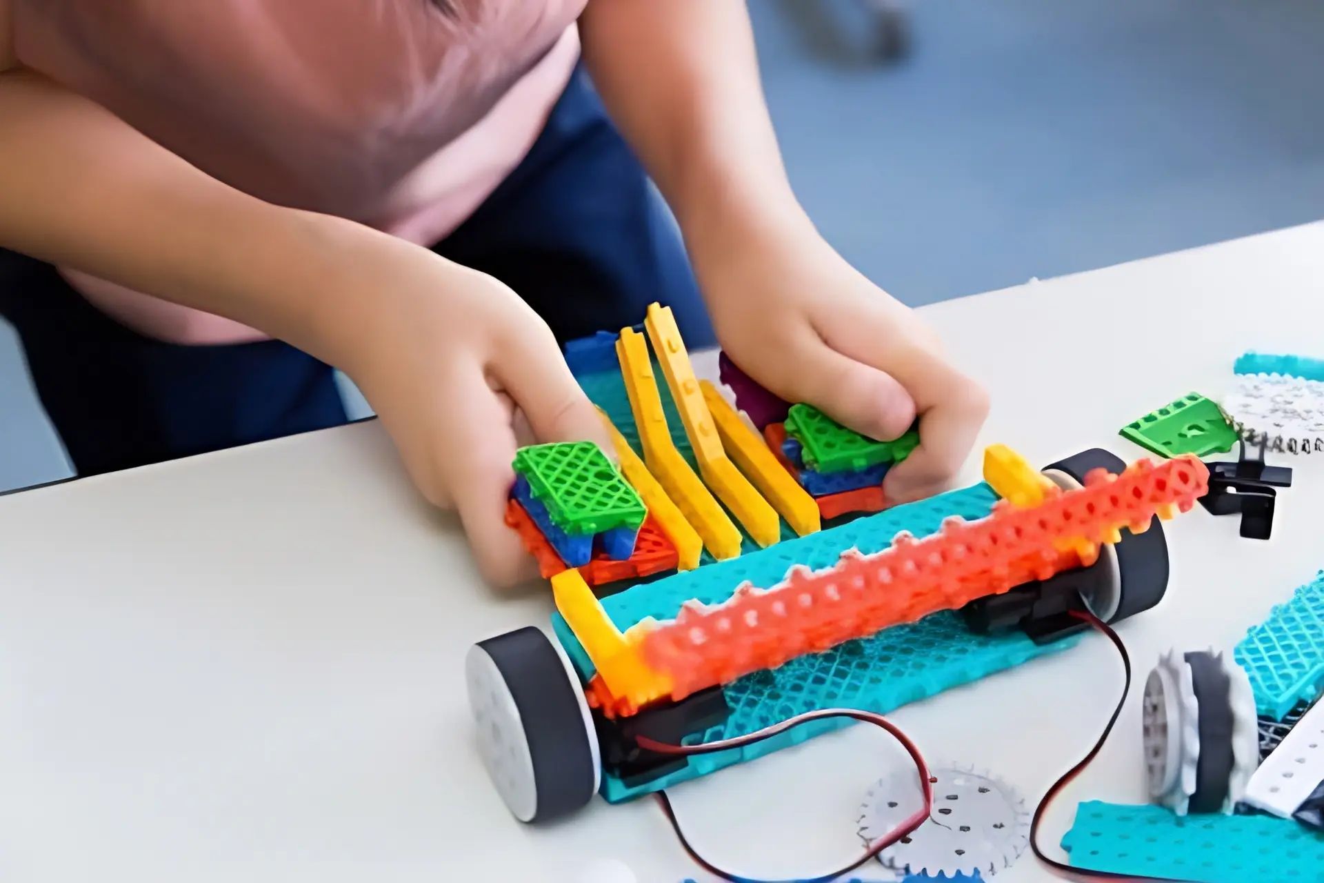 ヒューマンアカデミージュニアロボット教室 長岡千秋のメイン画像