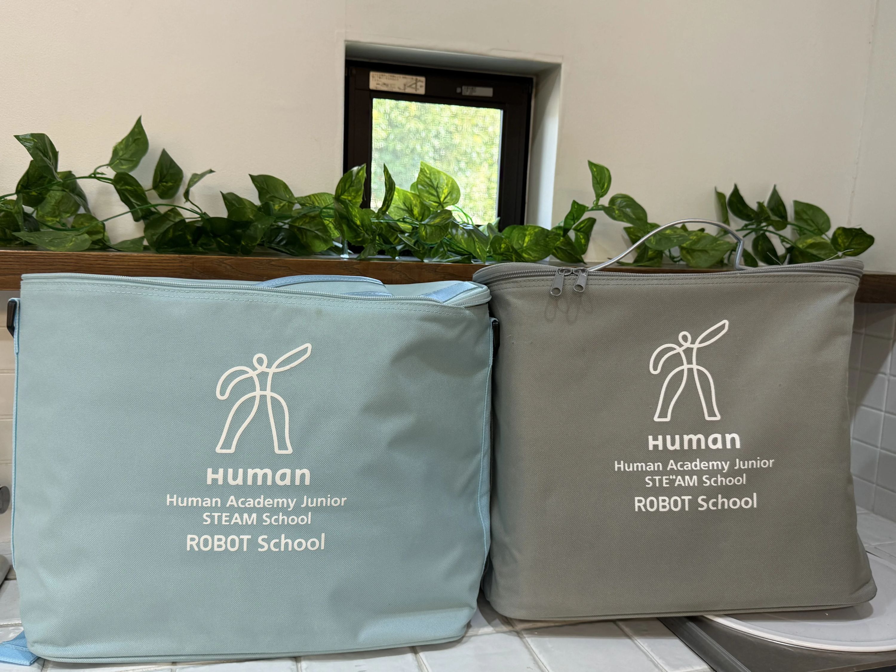 ヒューマンアカデミージュニアロボット教室 今治松木教室のサムネイル画像 2