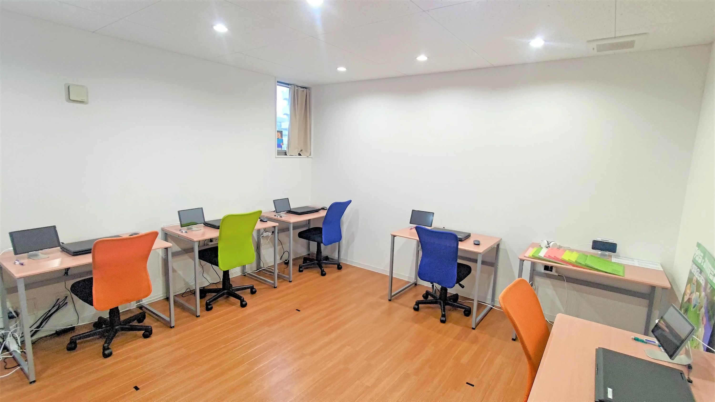 エドモンドプログラミングスクール 東大路高野校のサムネイル画像 2