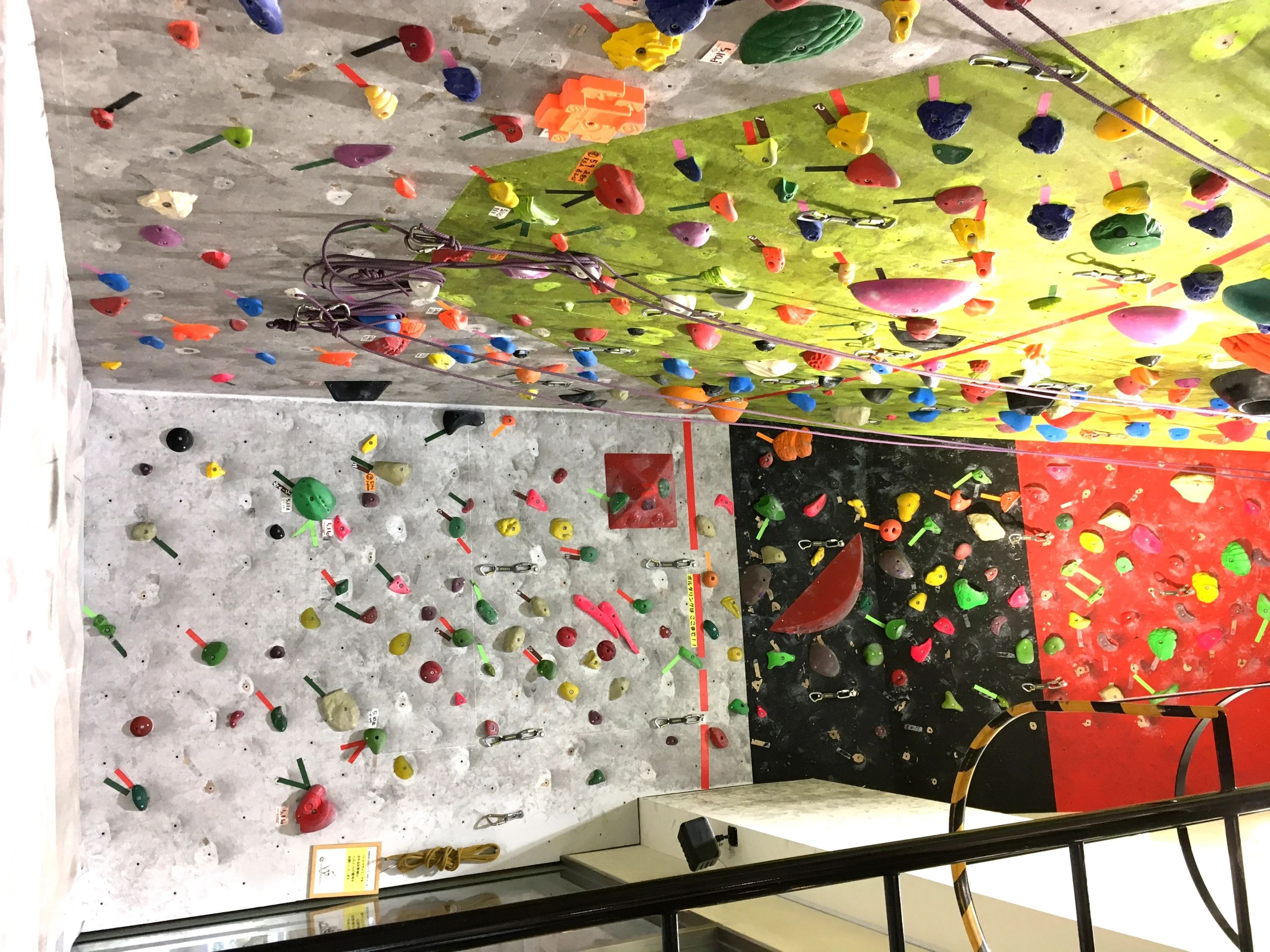 グラビティリサーチ 岡山 ボルダリングのサムネイル画像 5