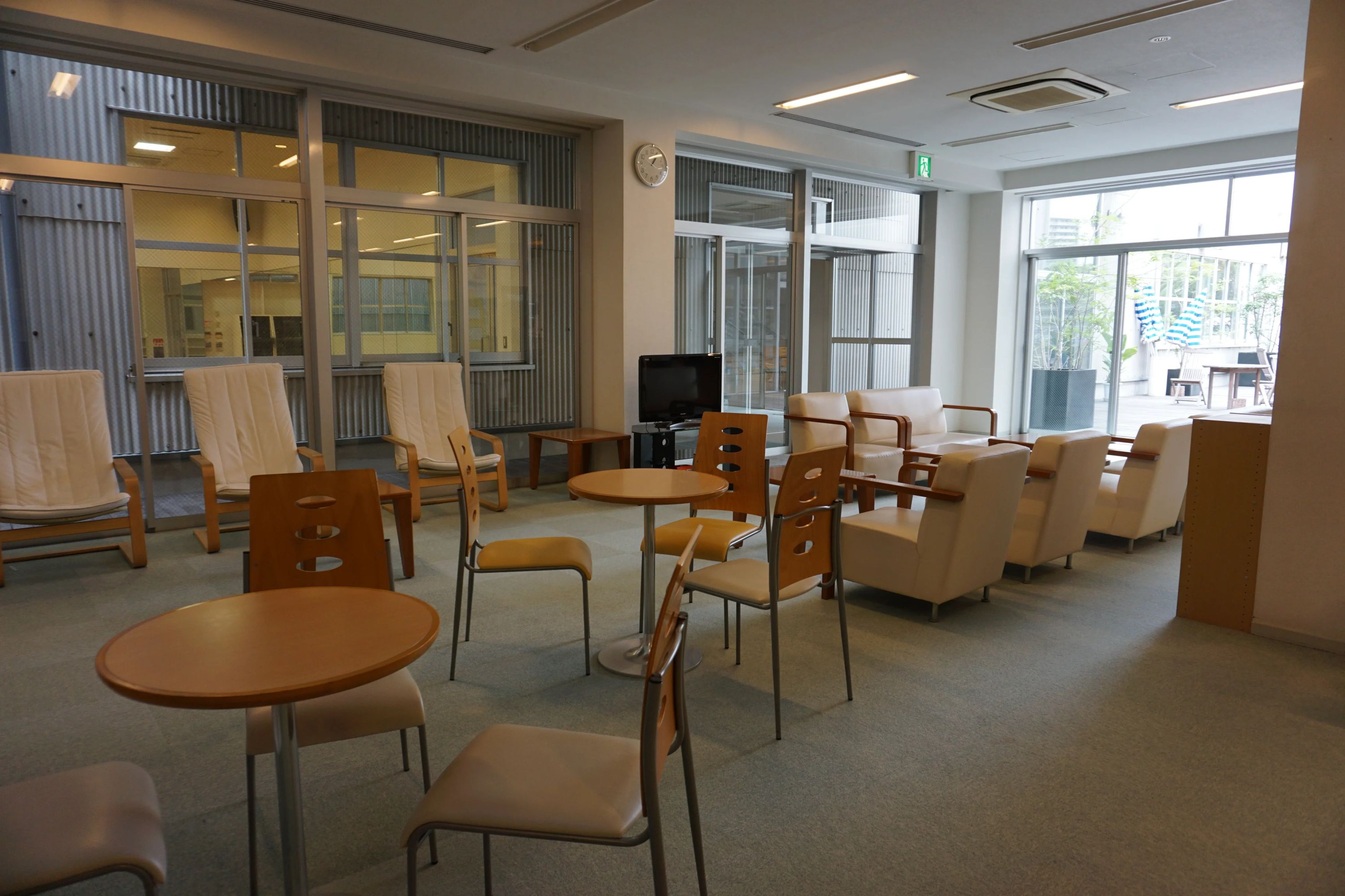 アルバトロスサッカークラブ 茅ヶ崎市立室田小学校グラウンドのサムネイル画像 4