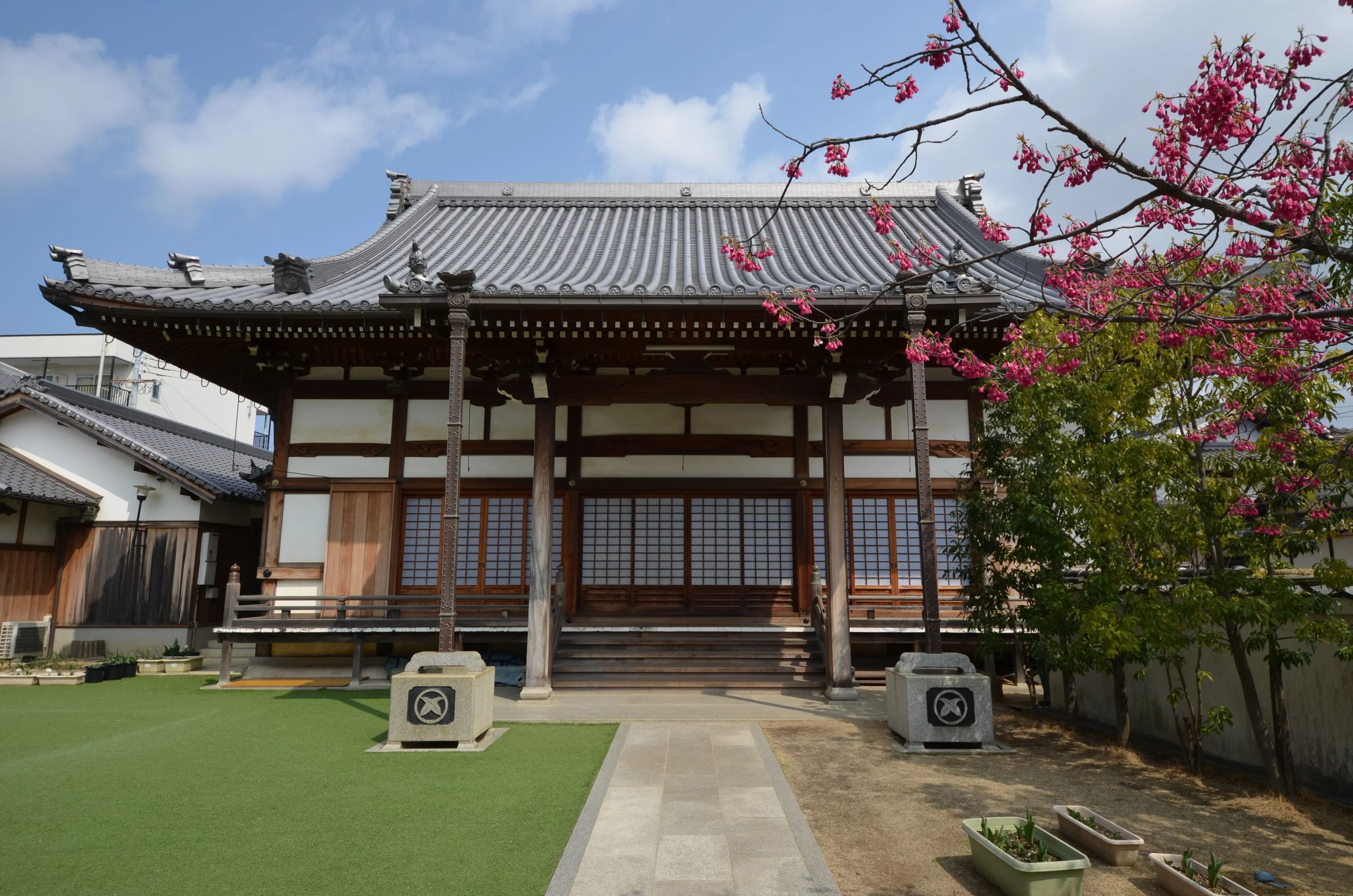 Riittプログラミングスクール 道教寺本堂内のメイン画像