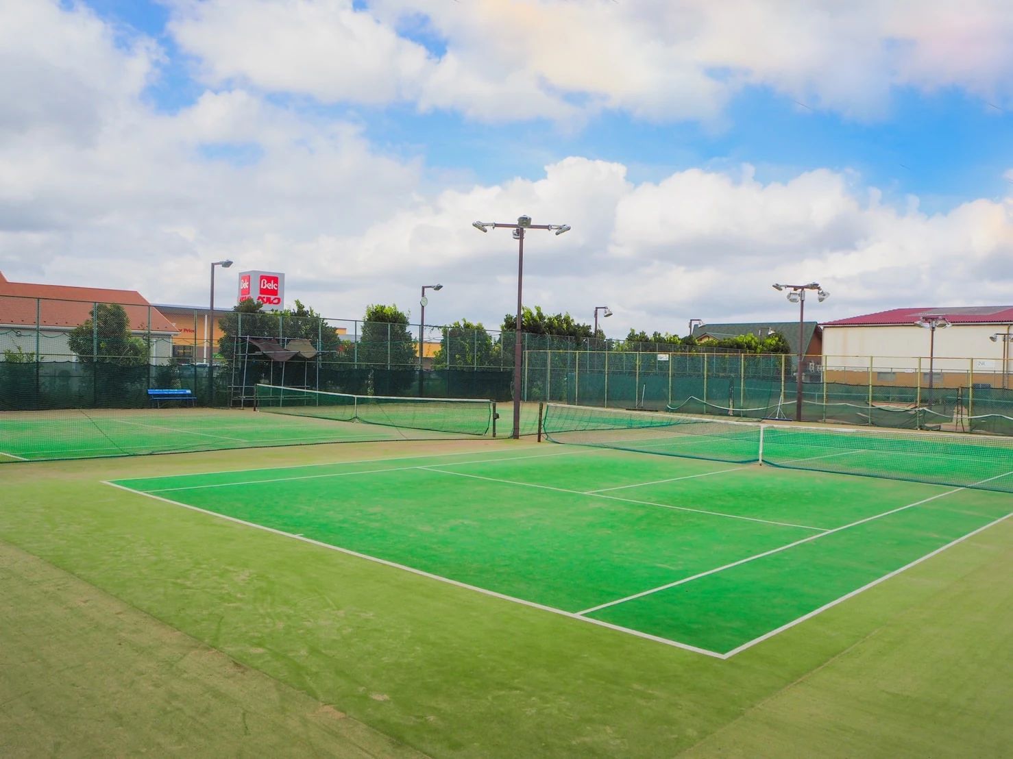 F.C.WEISSBLITZ(ヴァイスブリッツ) 白井テニスクラブのサムネイル画像 3