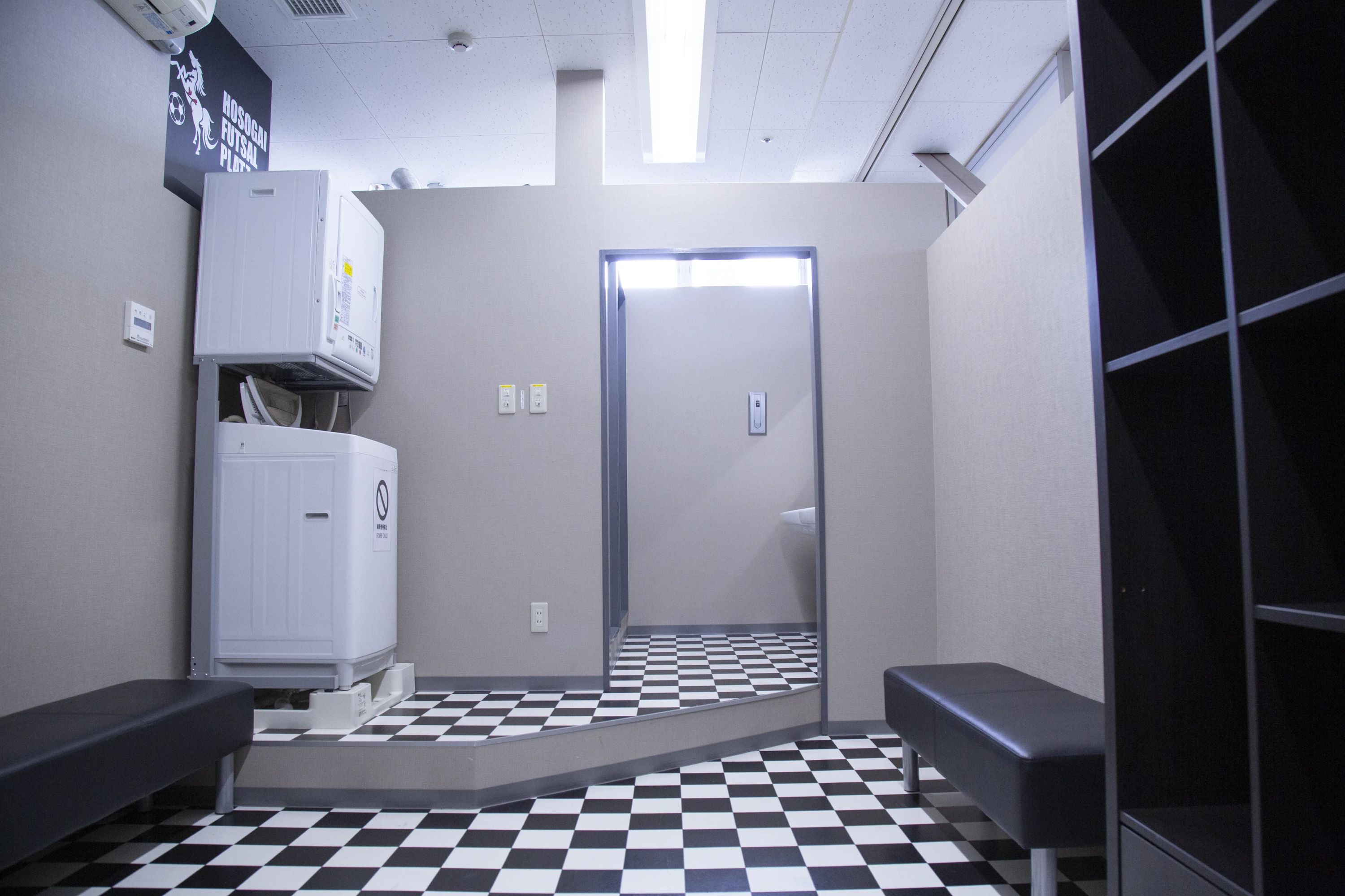 HOSOGAI(ホソガイ) FUTSAL PLATZ サッカー ベイシア西部モール屋上のサムネイル画像 2