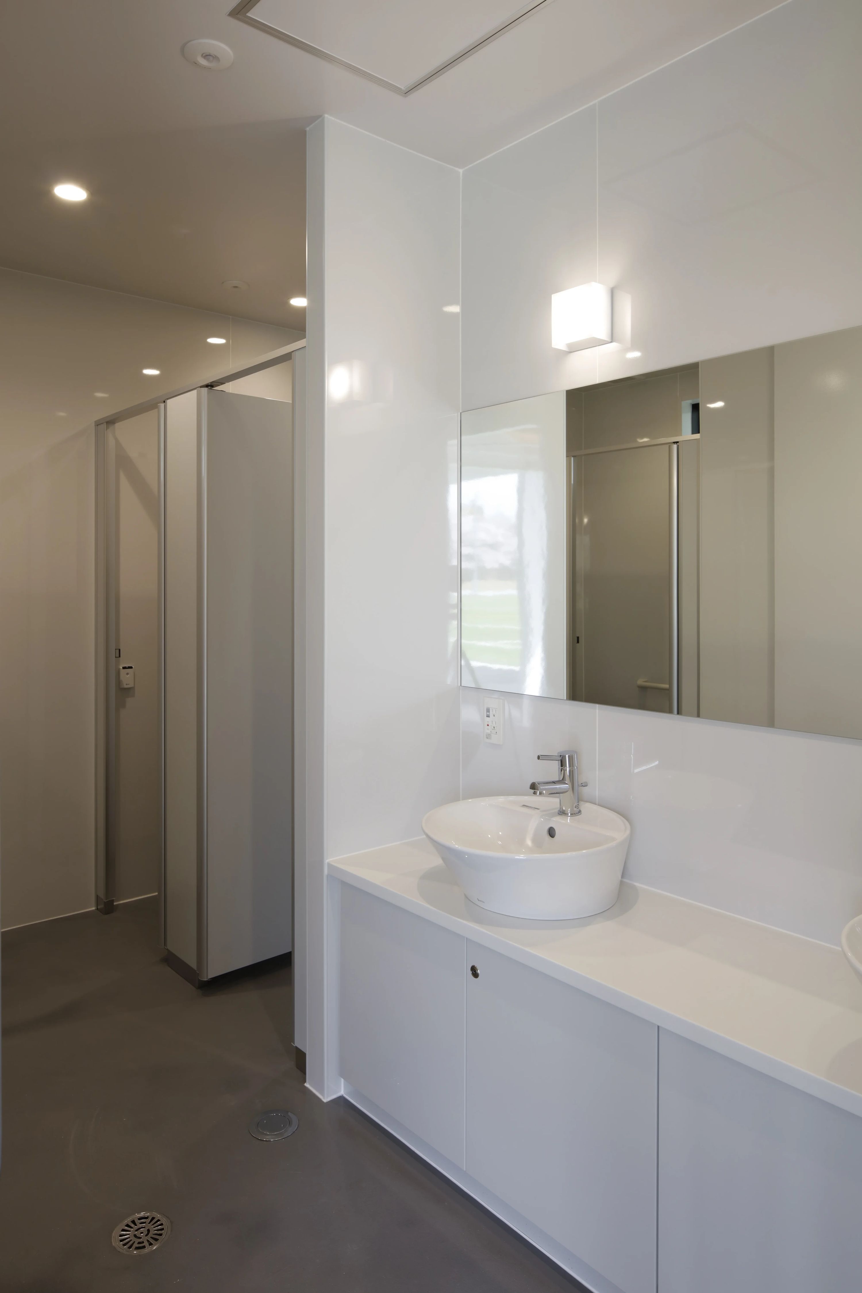 DAREMOGA Football school（ダレモガフットボールスクール） テラスポ鶴舞のサムネイル画像 3