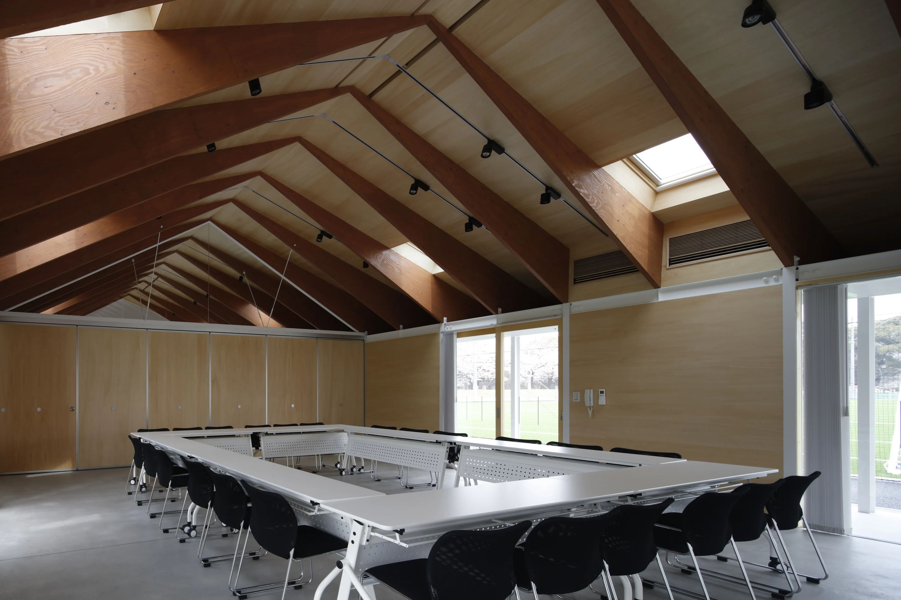 DAREMOGA Football school（ダレモガフットボールスクール） テラスポ鶴舞のサムネイル画像 5